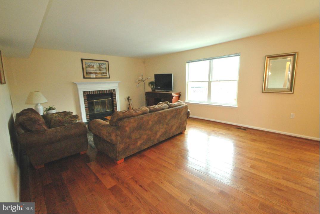 FRANKLIN FARM - Residential