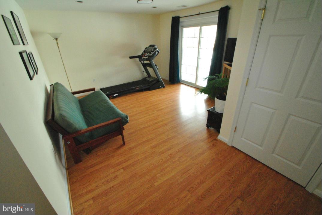 FRANKLIN FARM - Residential