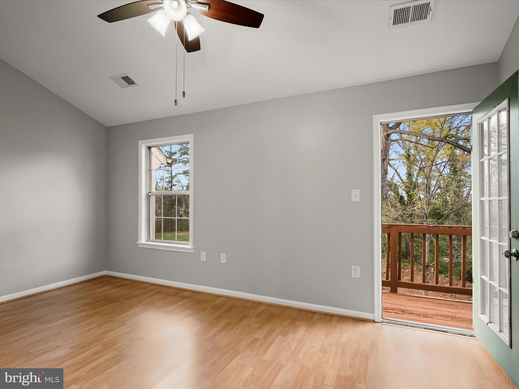 OLD TOWN STATION - Residential