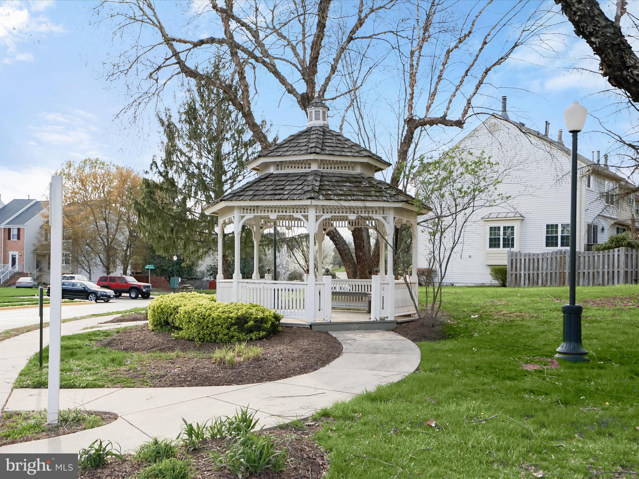 OLD TOWN STATION - Residential