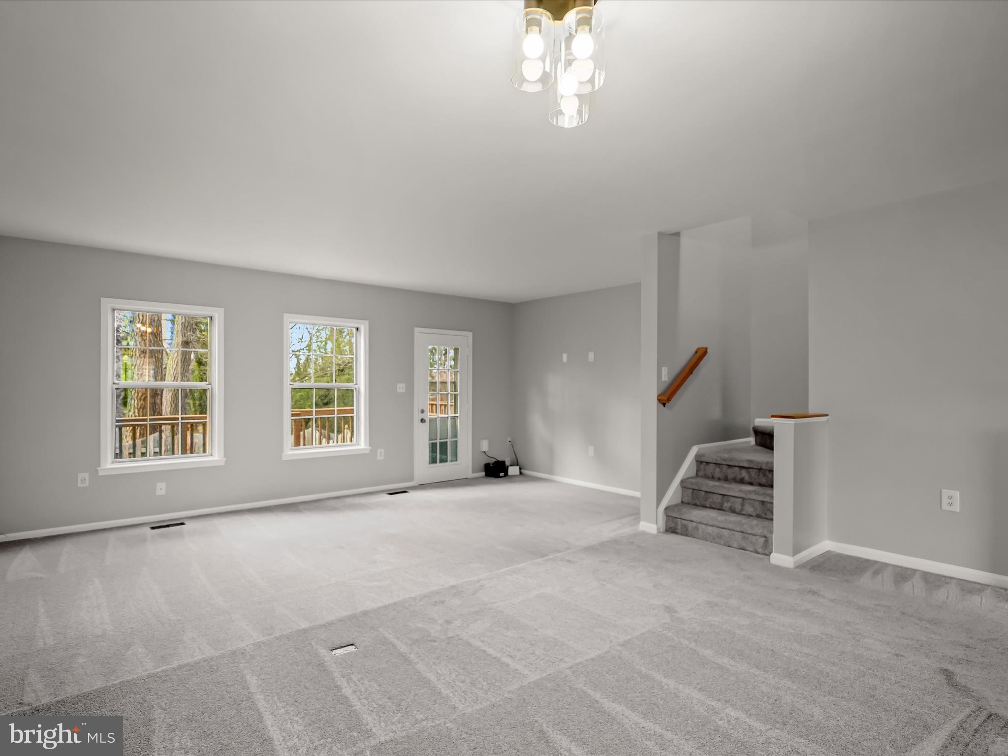 OLD TOWN STATION - Residential