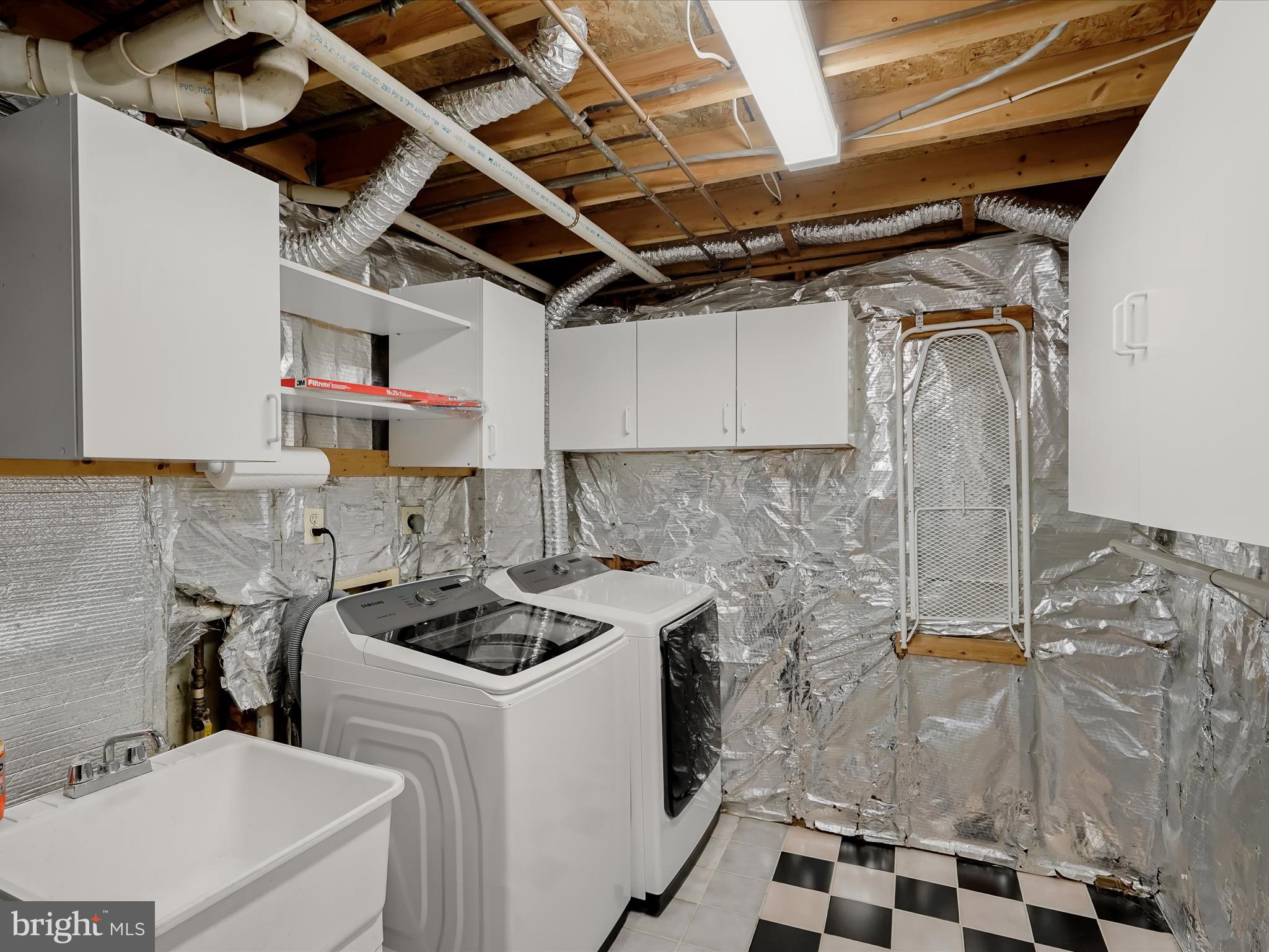 OLD TOWN STATION - Residential