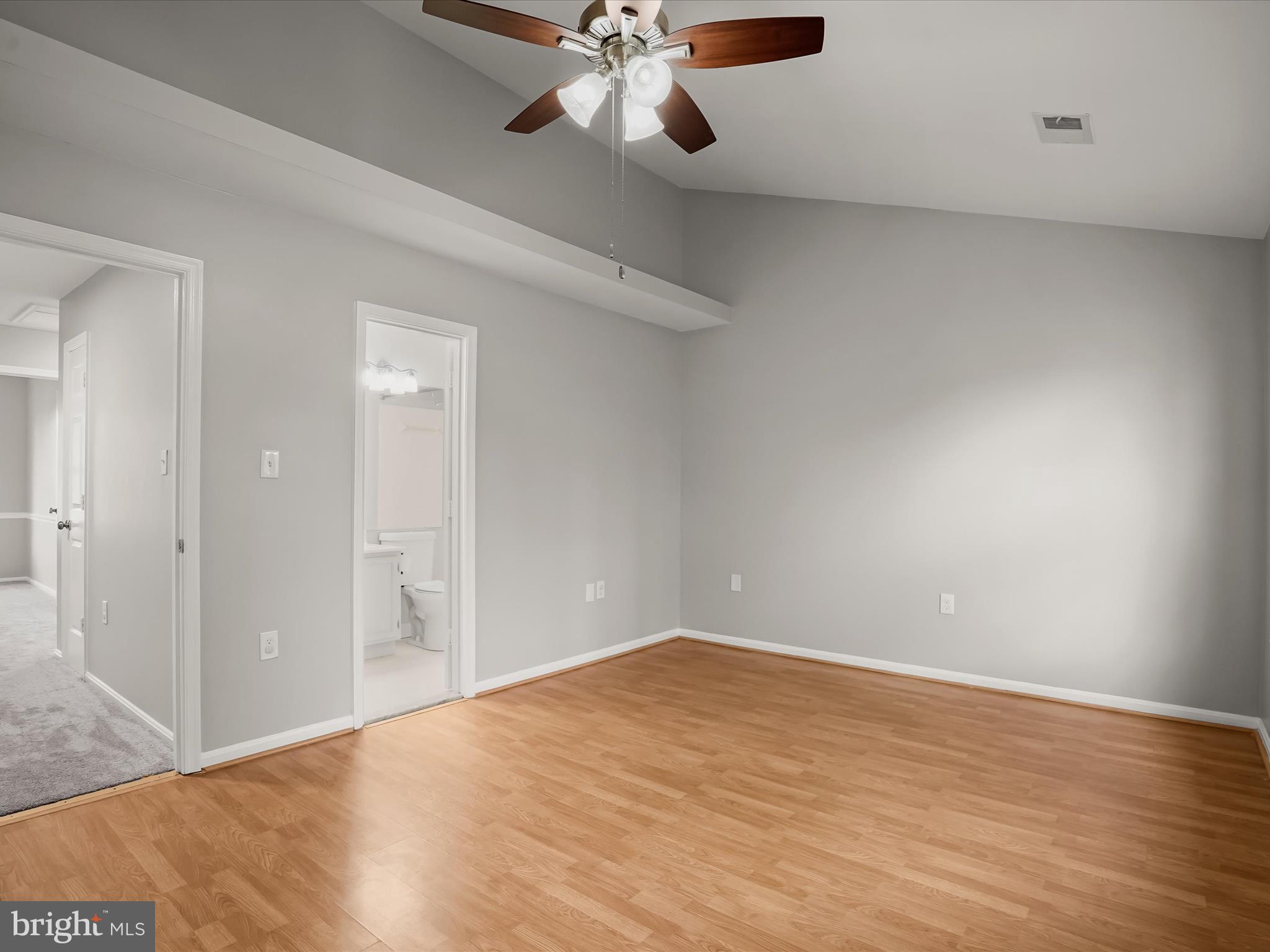 OLD TOWN STATION - Residential