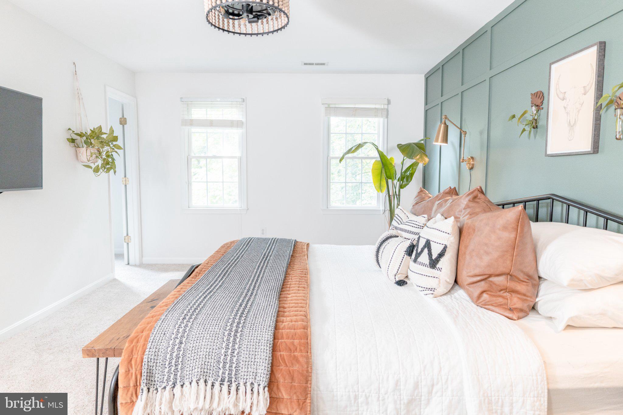 STAFFORD LAKES - Residential