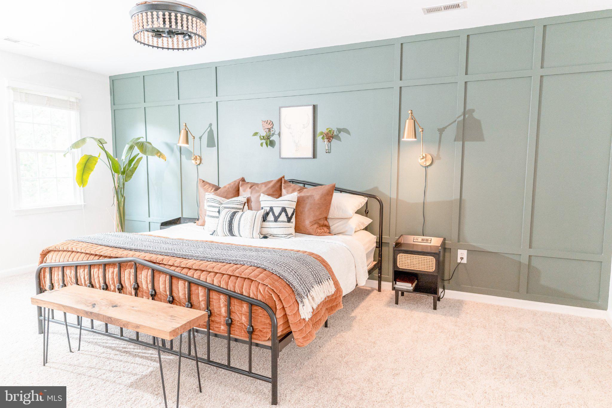 STAFFORD LAKES - Residential