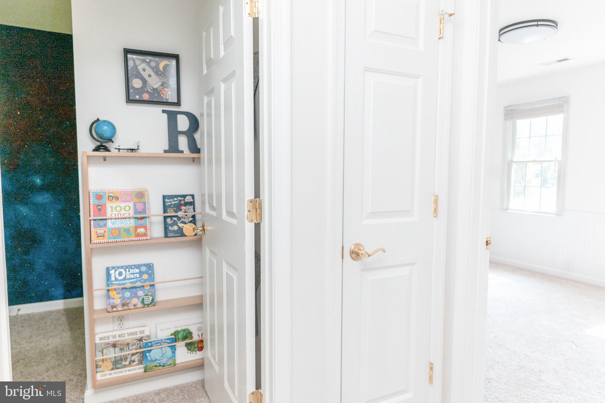 STAFFORD LAKES - Residential