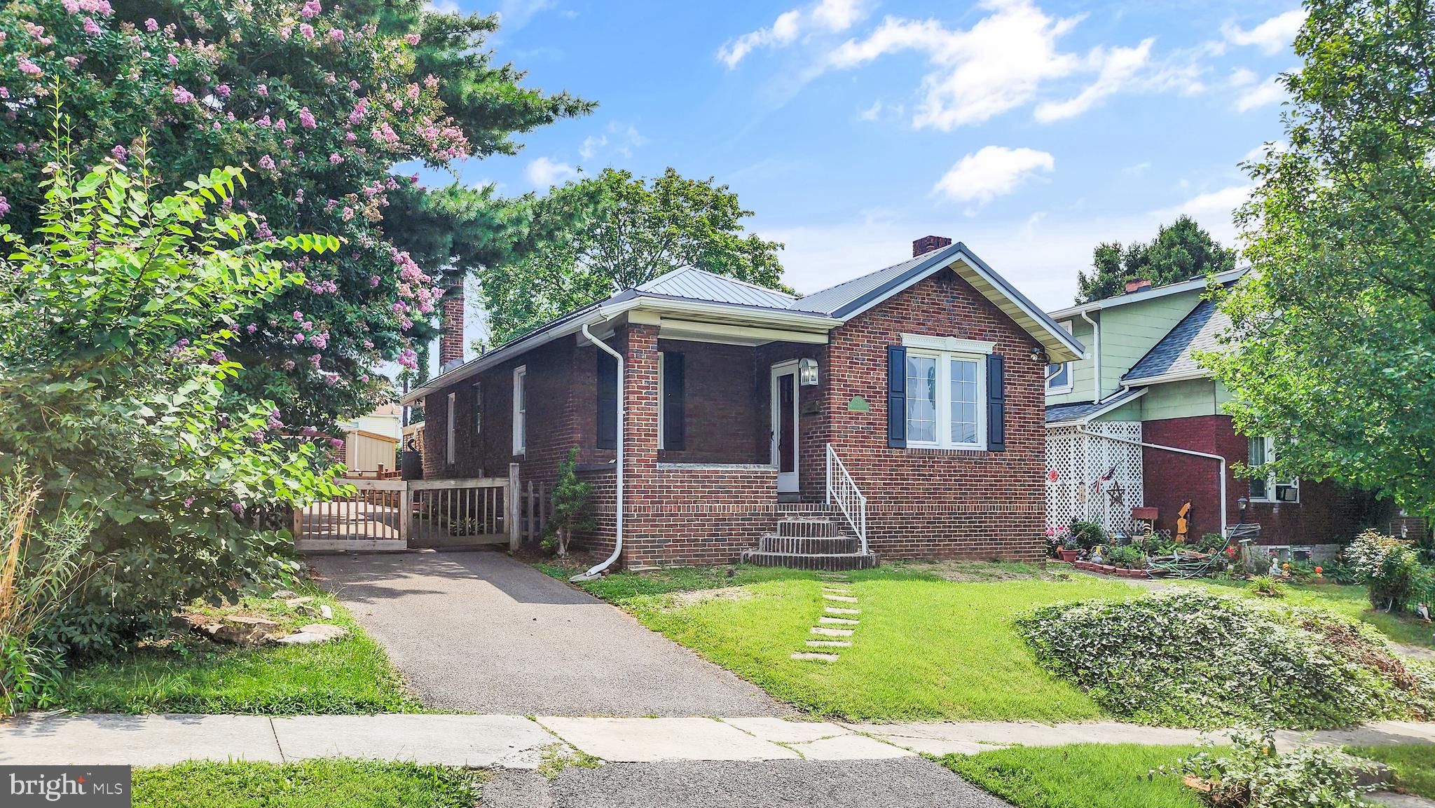 MAPLESIDE - Residential