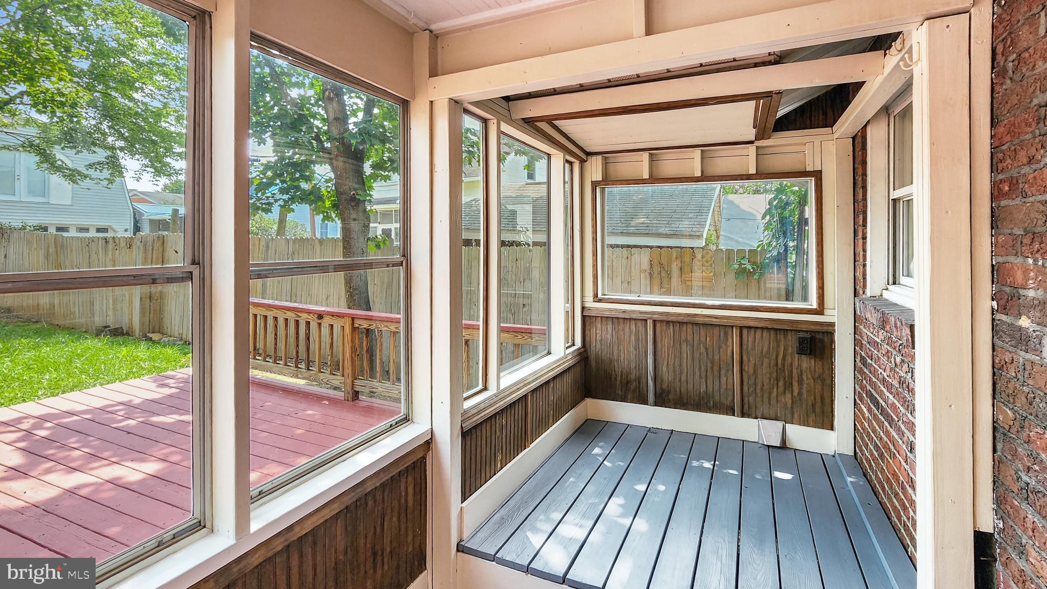 MAPLESIDE - Residential