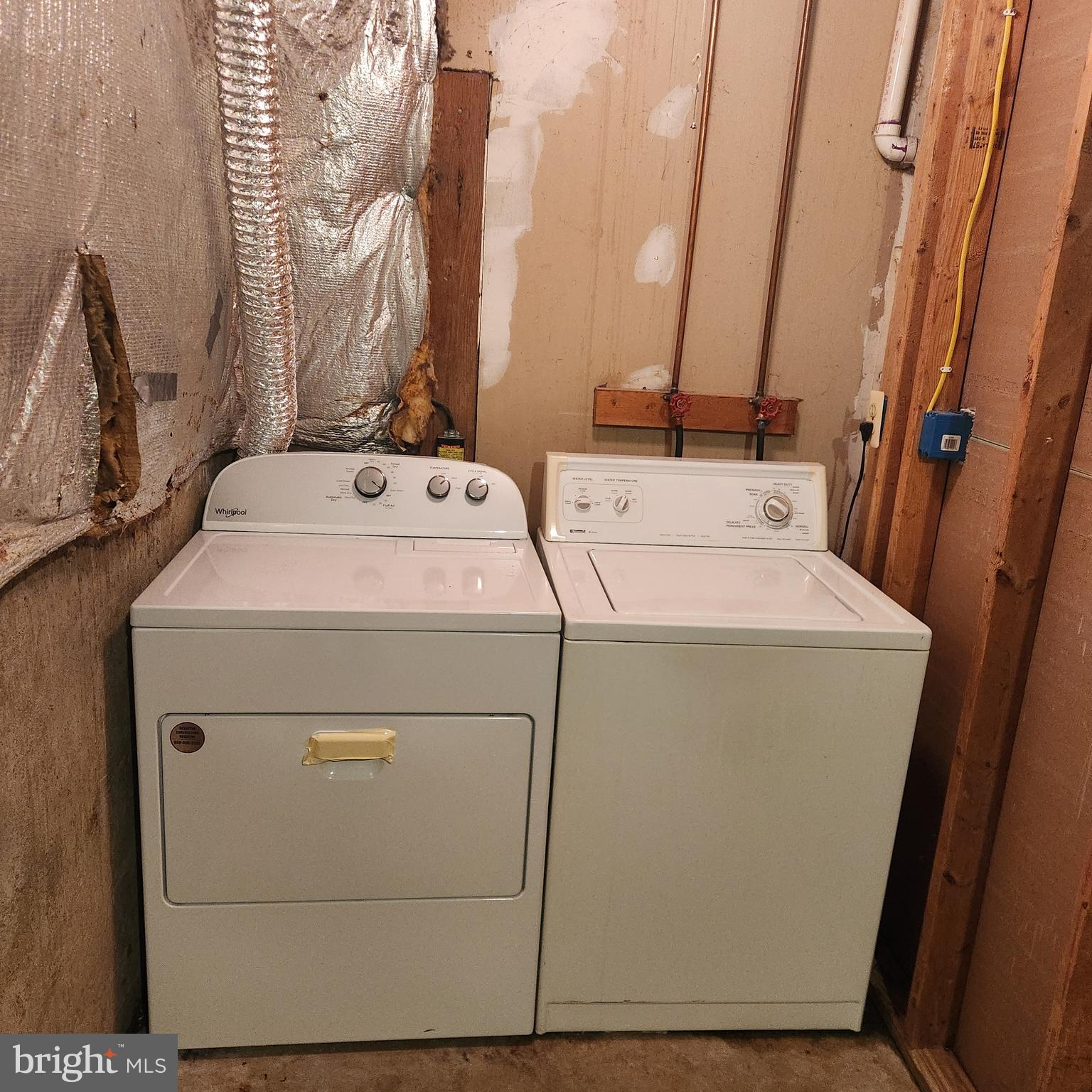 LITTLE ROCKY RUN - Residential Lease