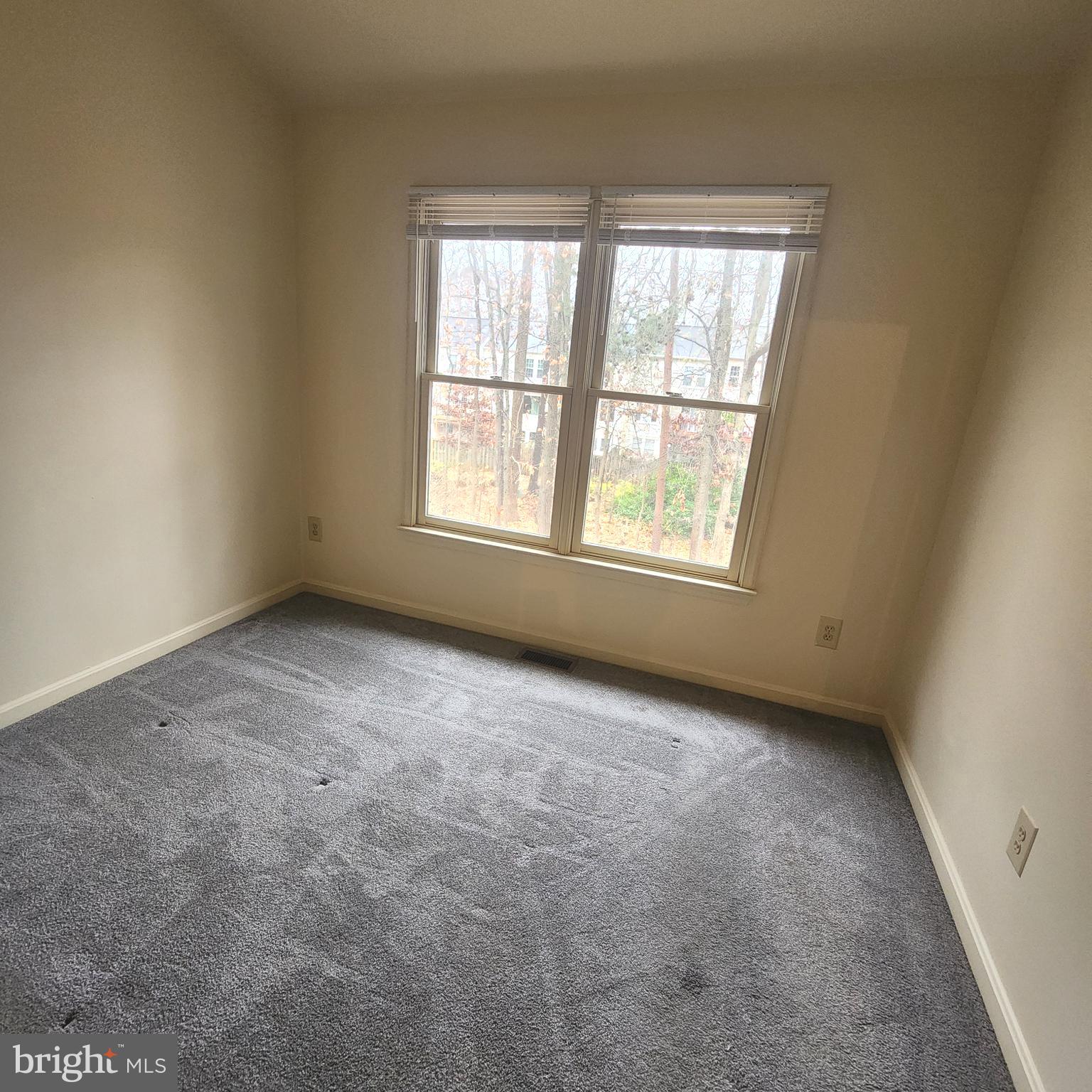 LITTLE ROCKY RUN - Residential Lease