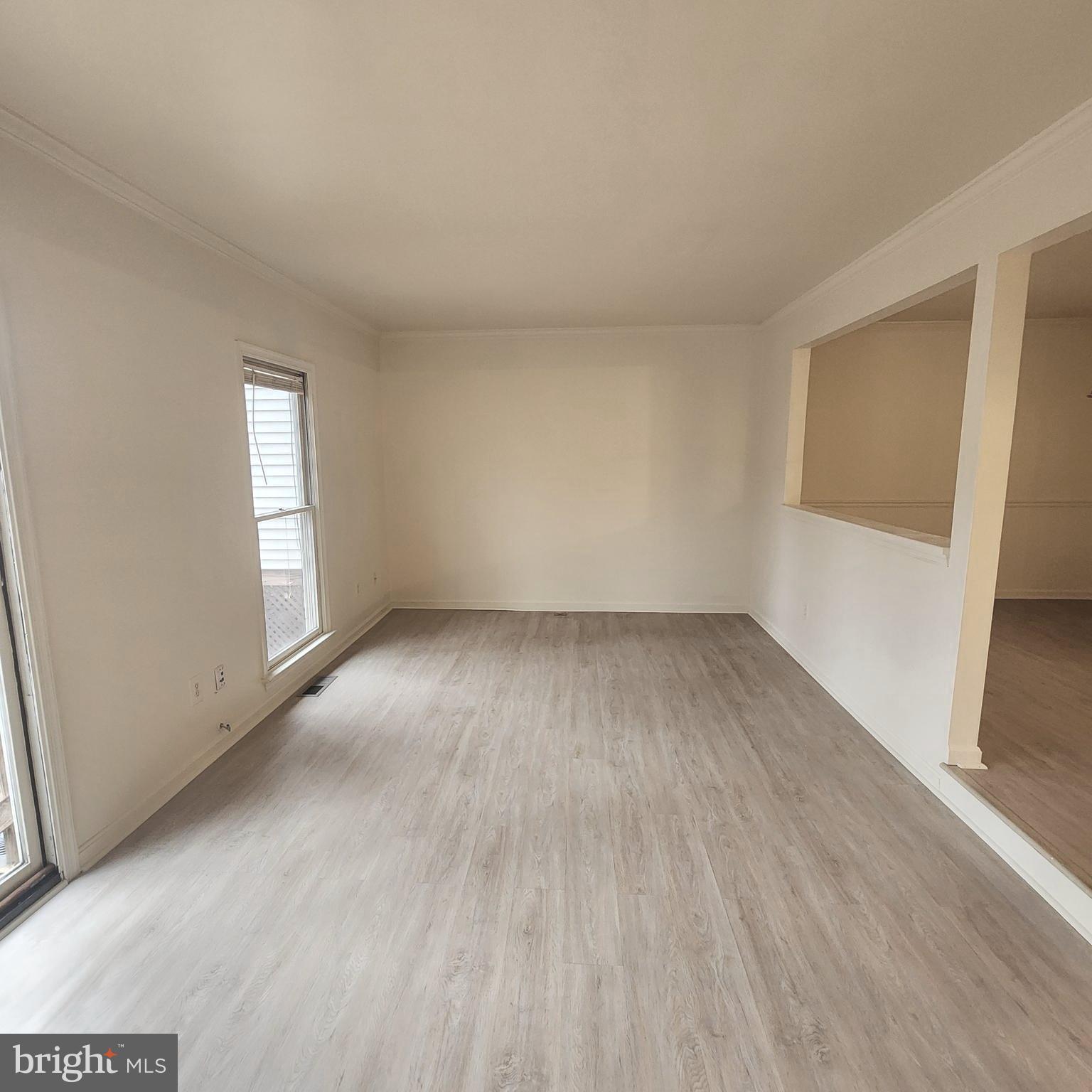 LITTLE ROCKY RUN - Residential Lease