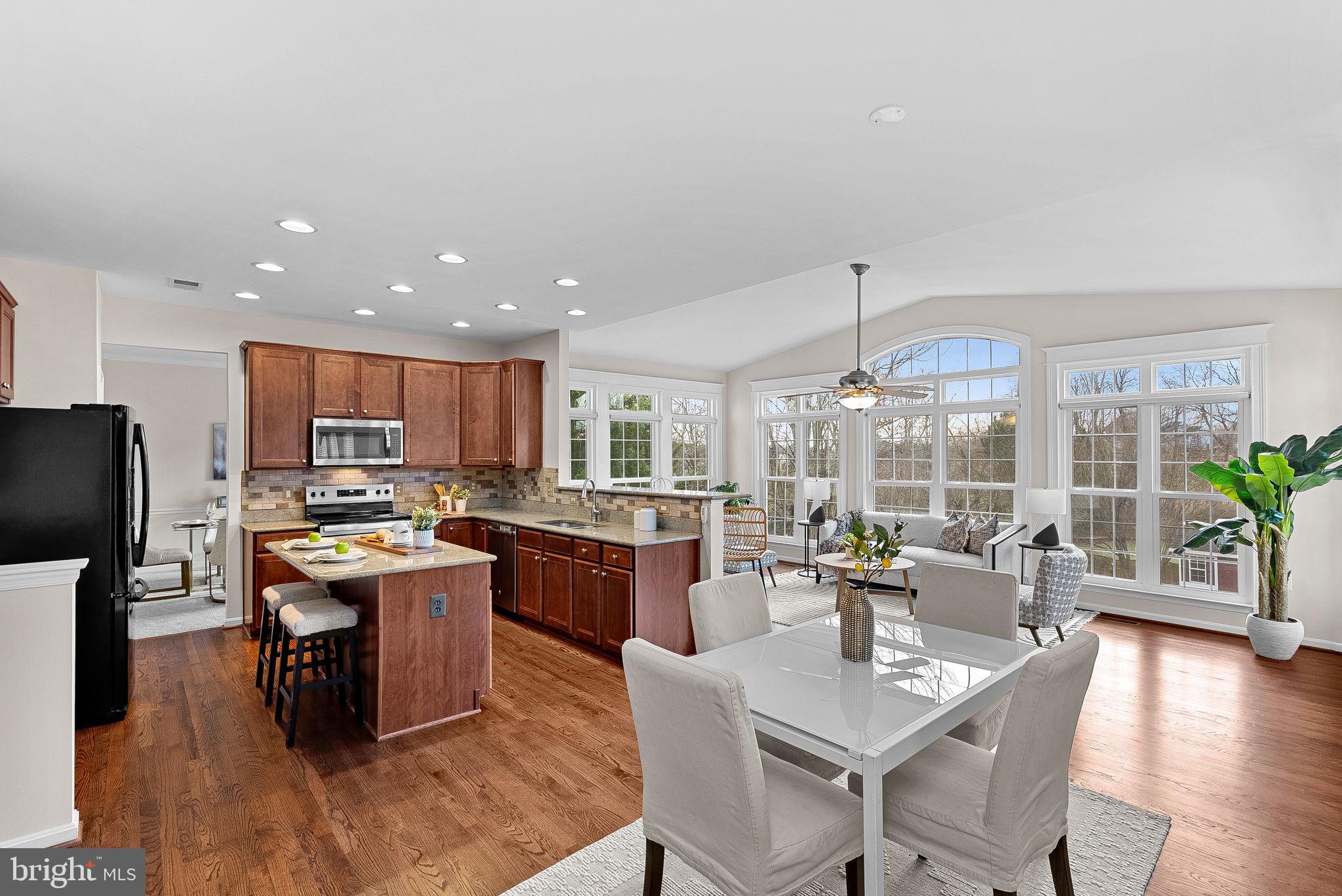 HIRST FARM - Residential