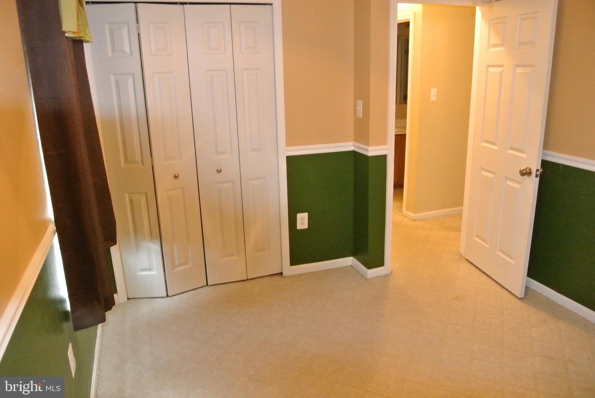 DORCHESTER - ST. CHARLES - Residential