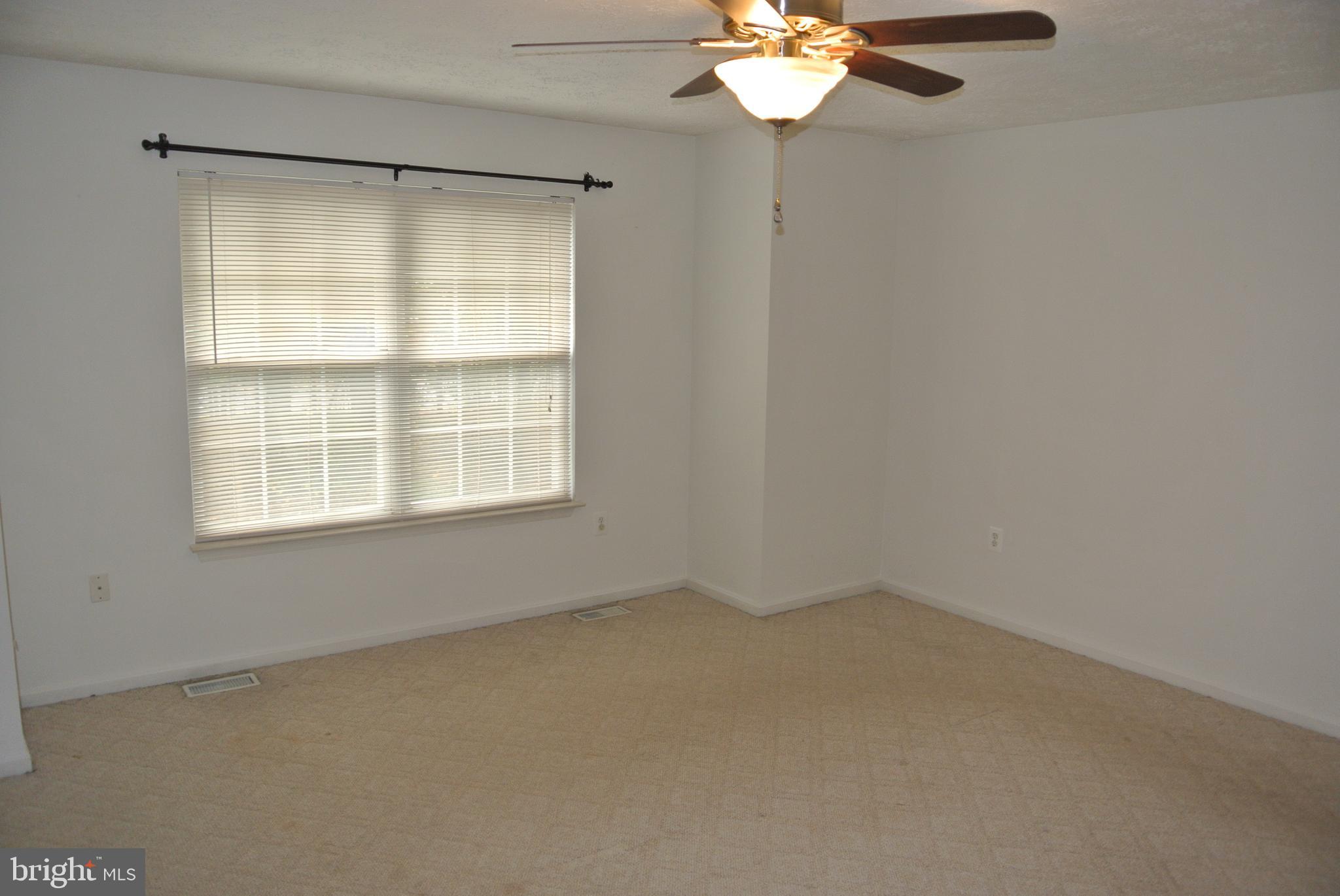 DORCHESTER - ST. CHARLES - Residential