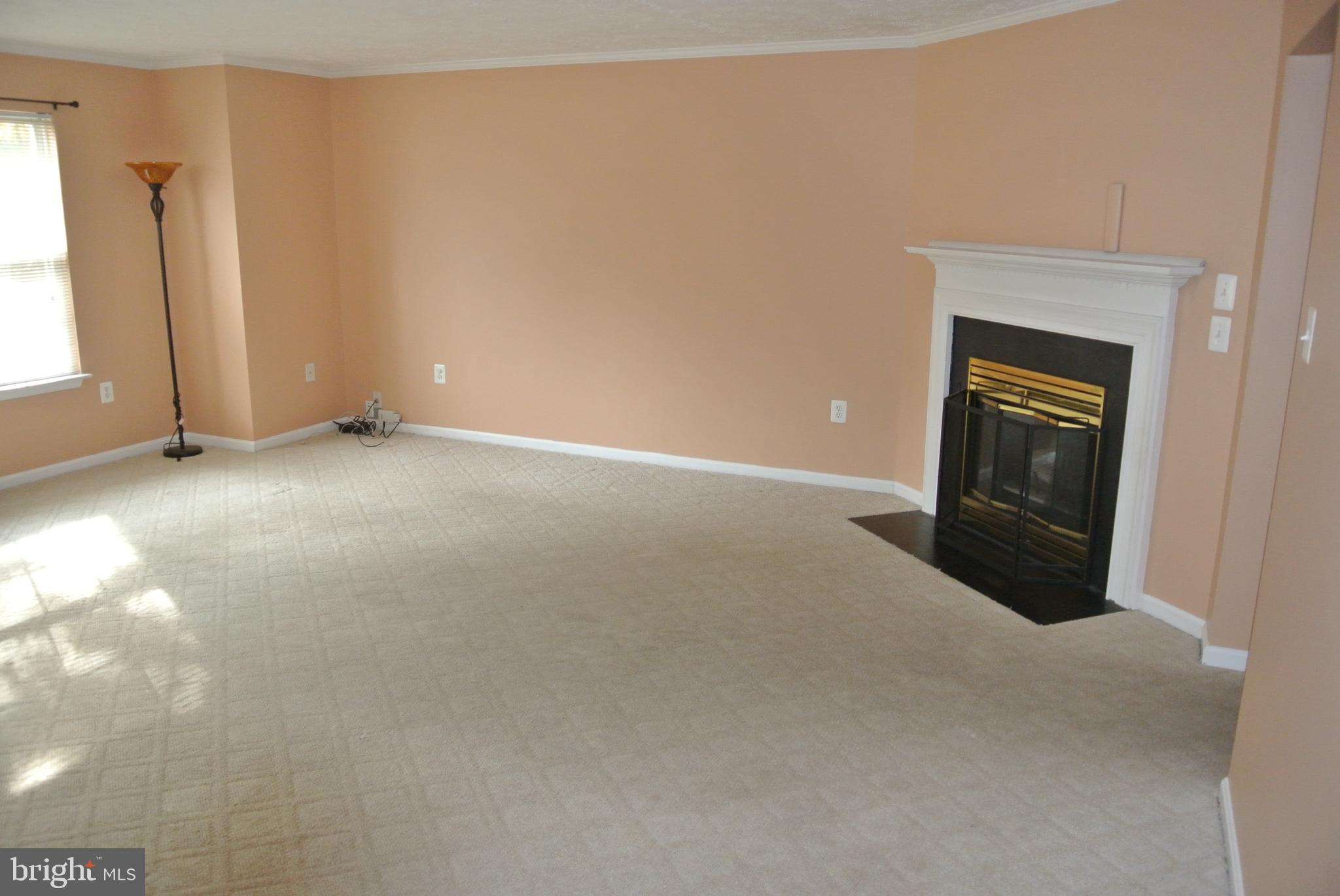 DORCHESTER - ST. CHARLES - Residential