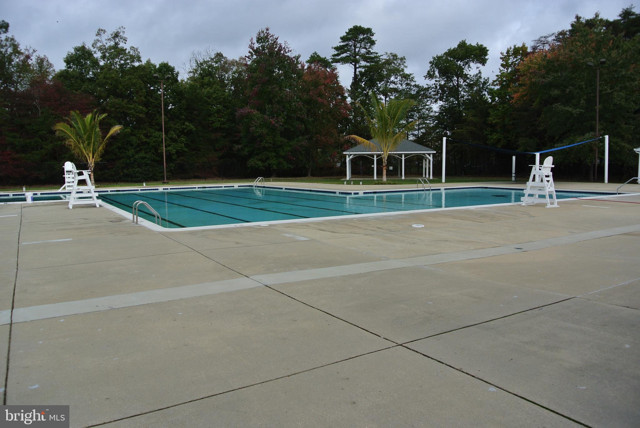 DORCHESTER - ST. CHARLES - Residential