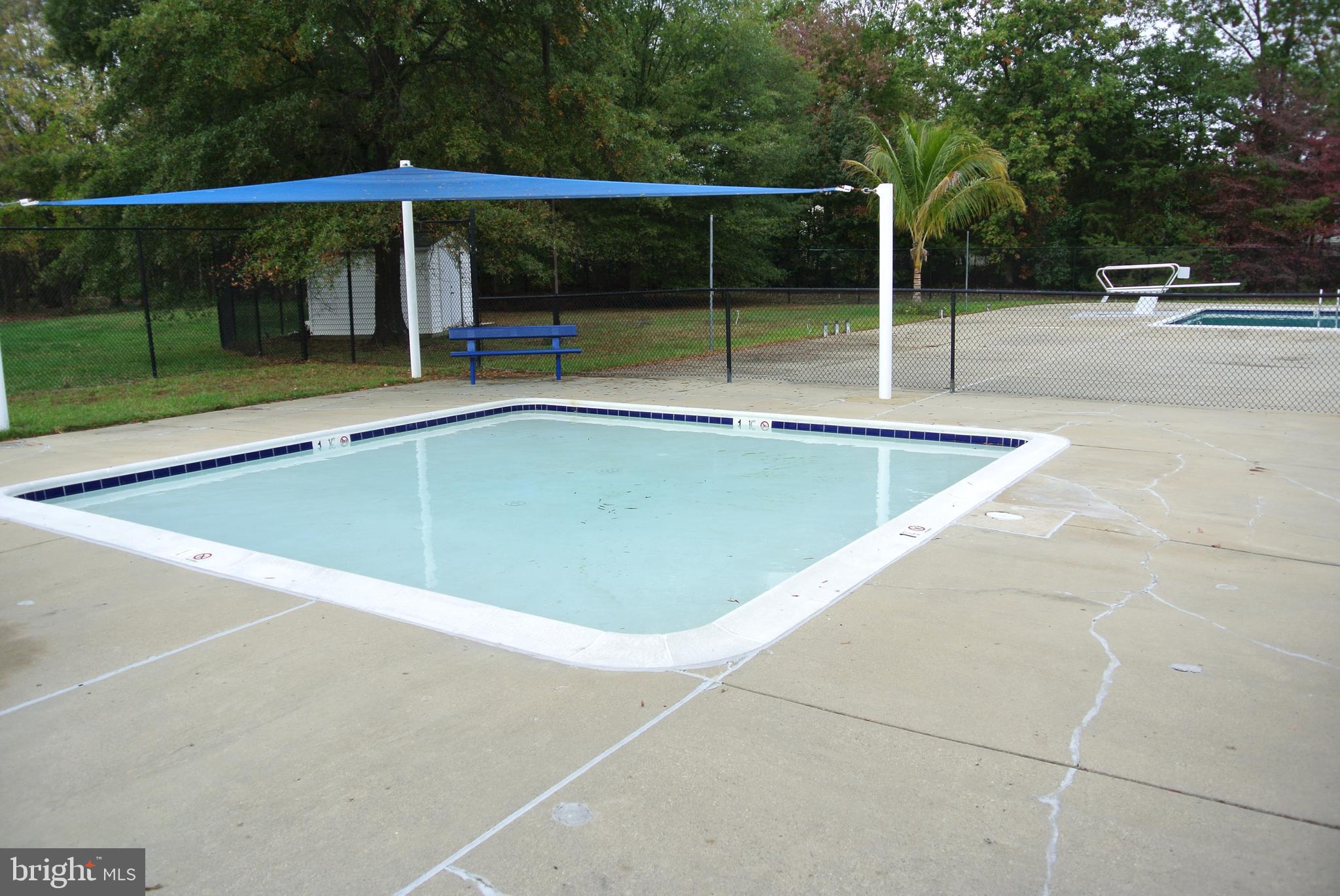 DORCHESTER - ST. CHARLES - Residential