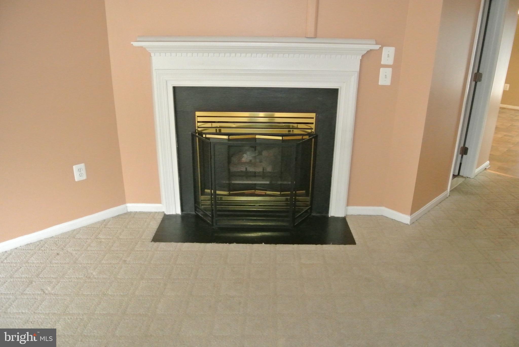 DORCHESTER - ST. CHARLES - Residential