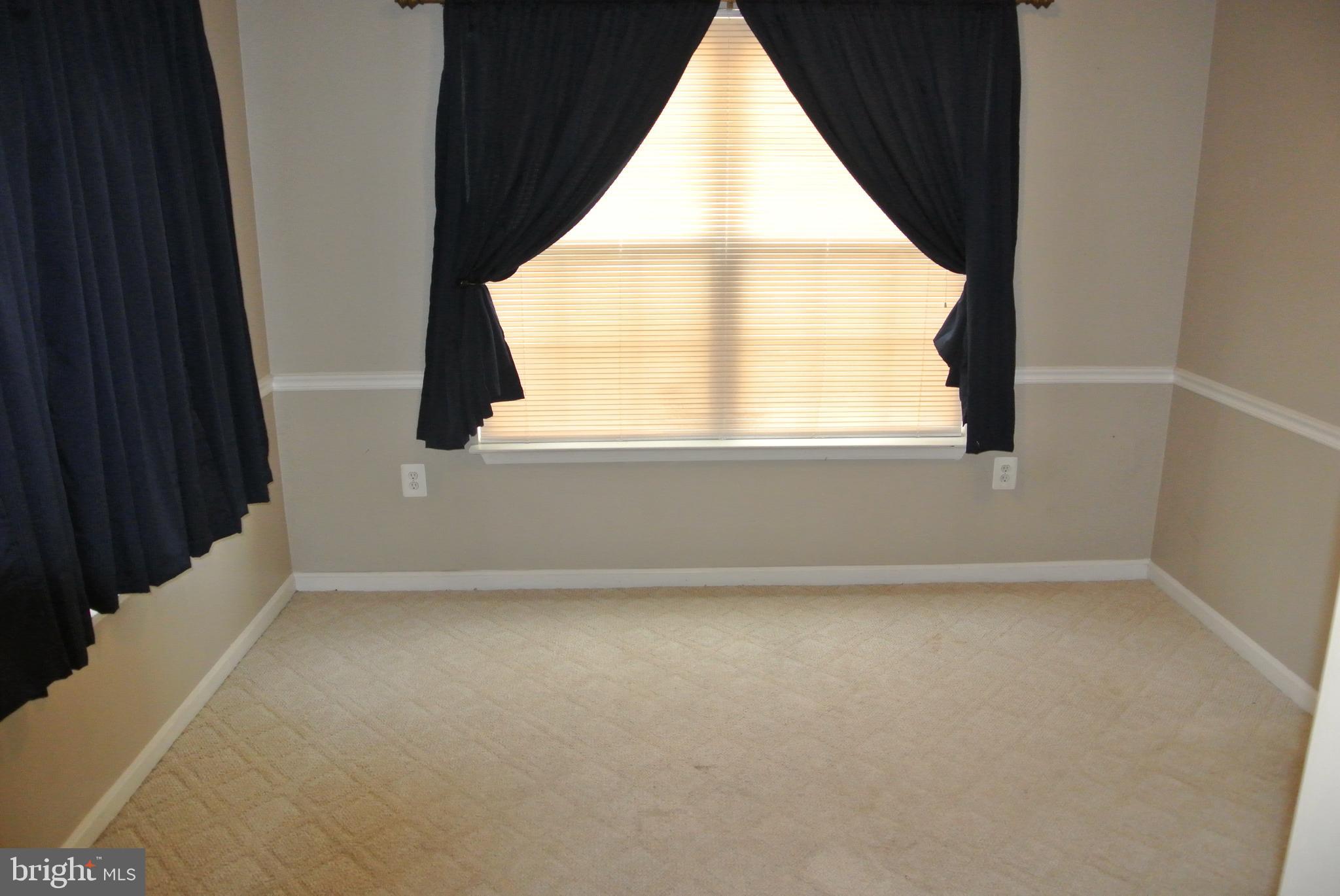 DORCHESTER - ST. CHARLES - Residential