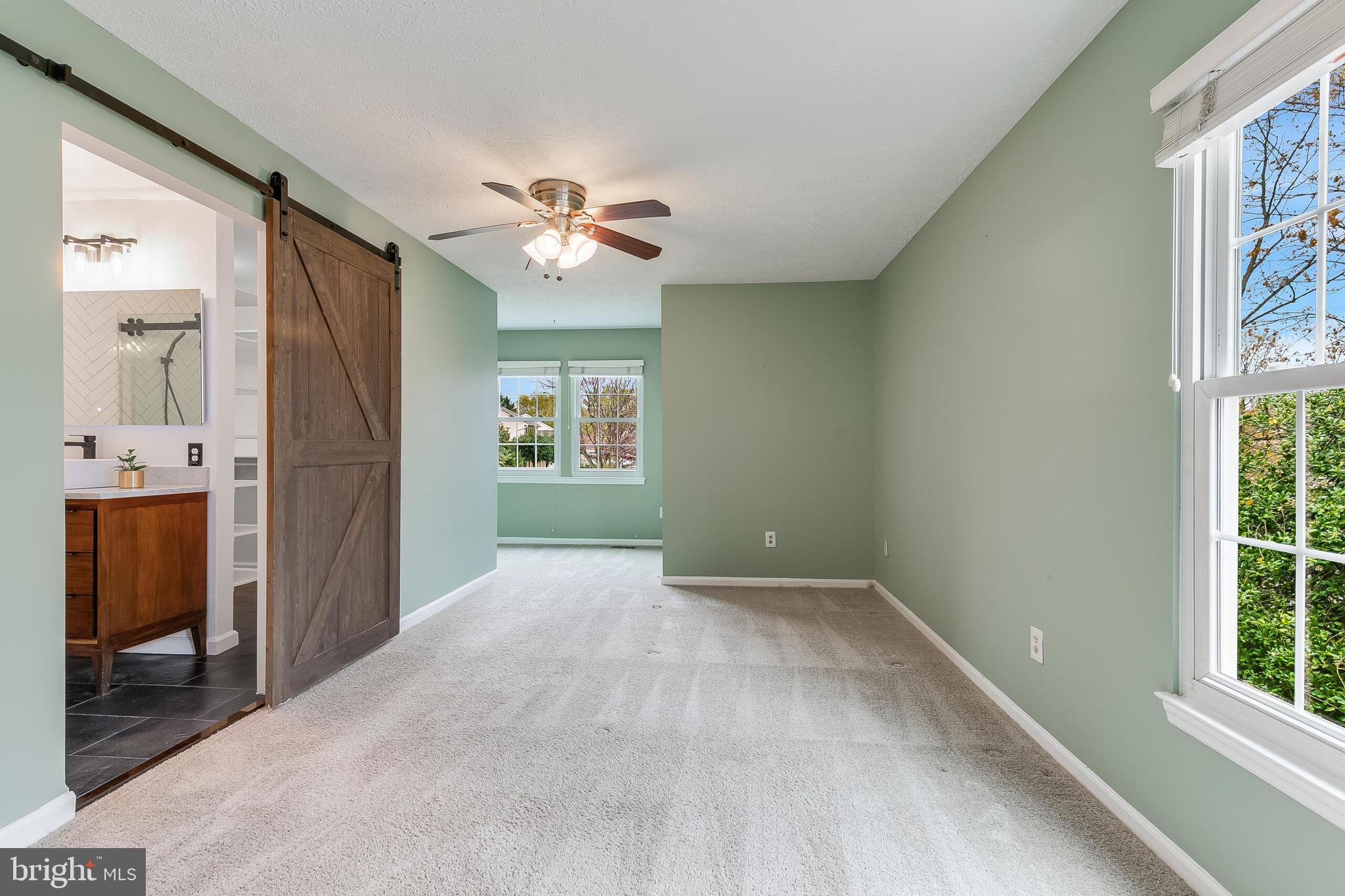 POTOMAC CROSSING - Residential