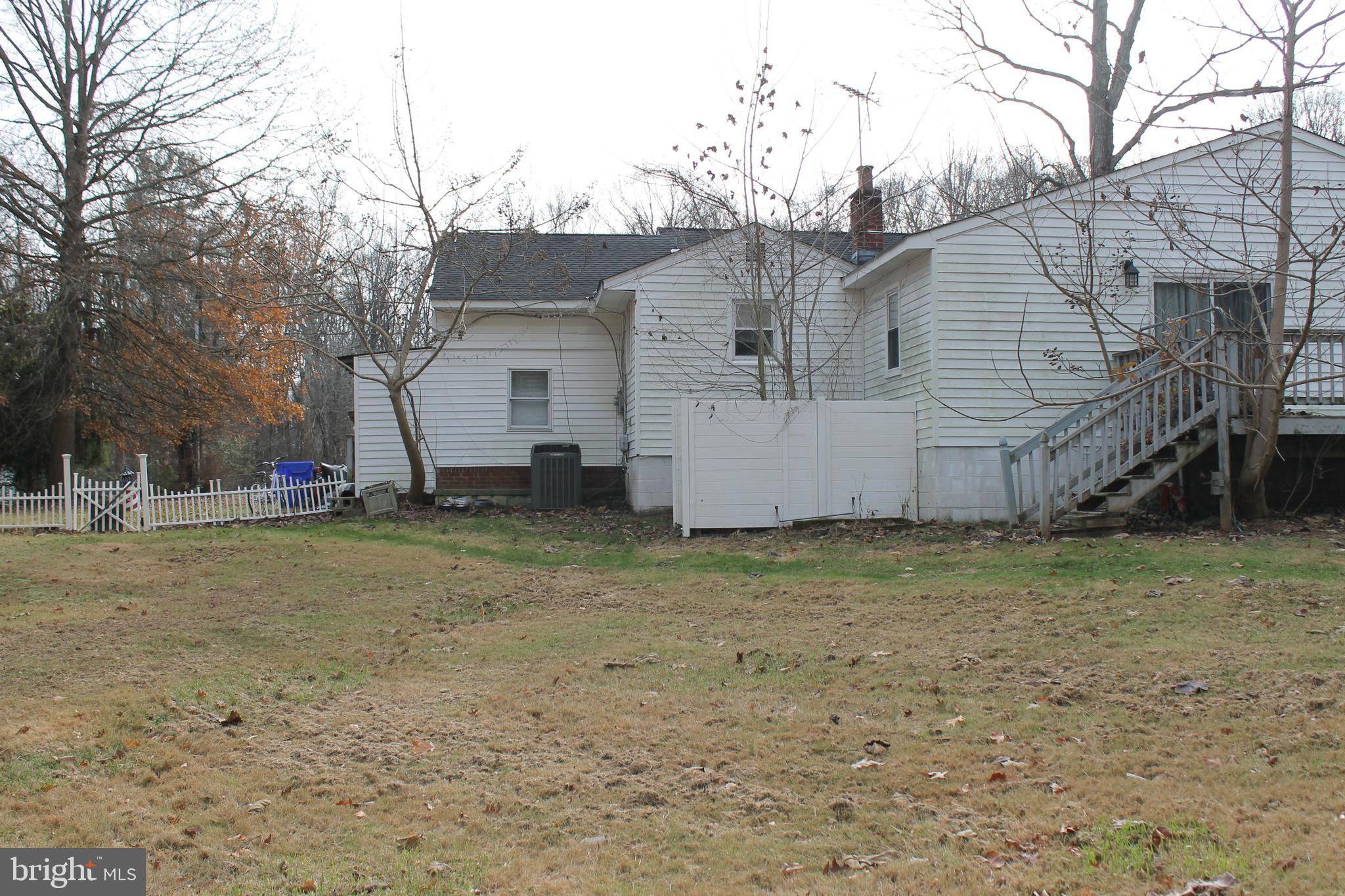 8004 TERRY DRIVE