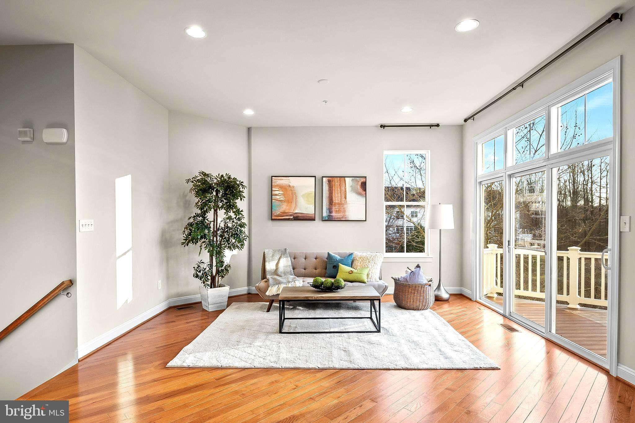 EMERSON - Residential