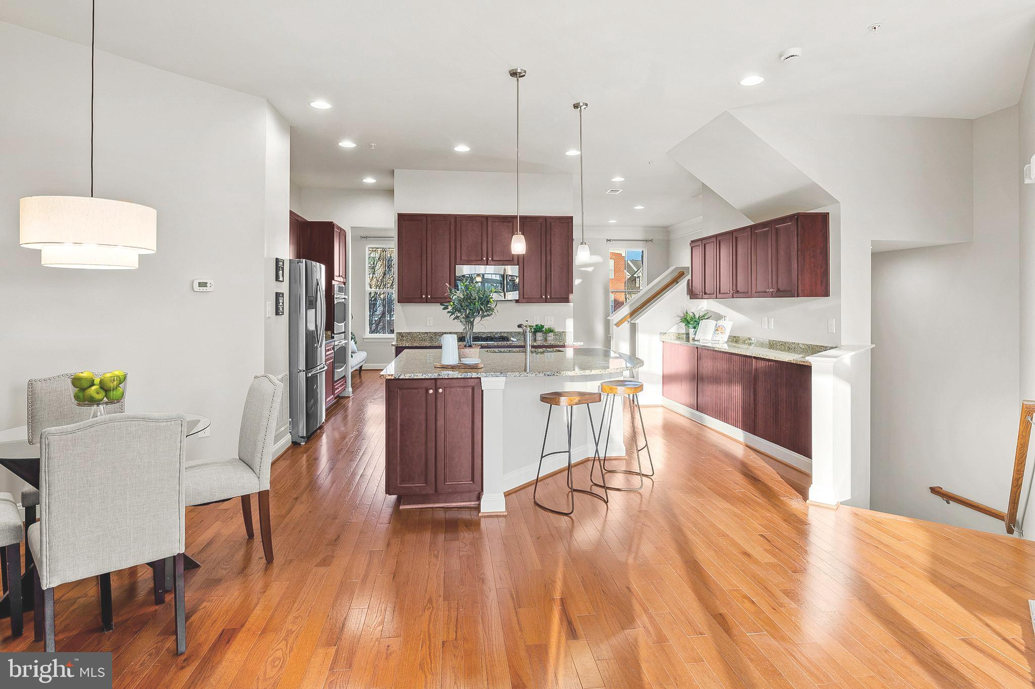 EMERSON - Residential