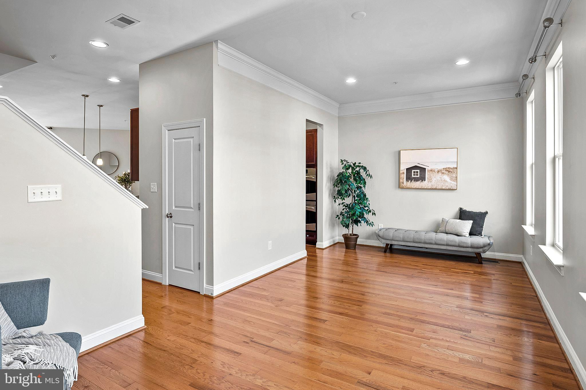 EMERSON - Residential