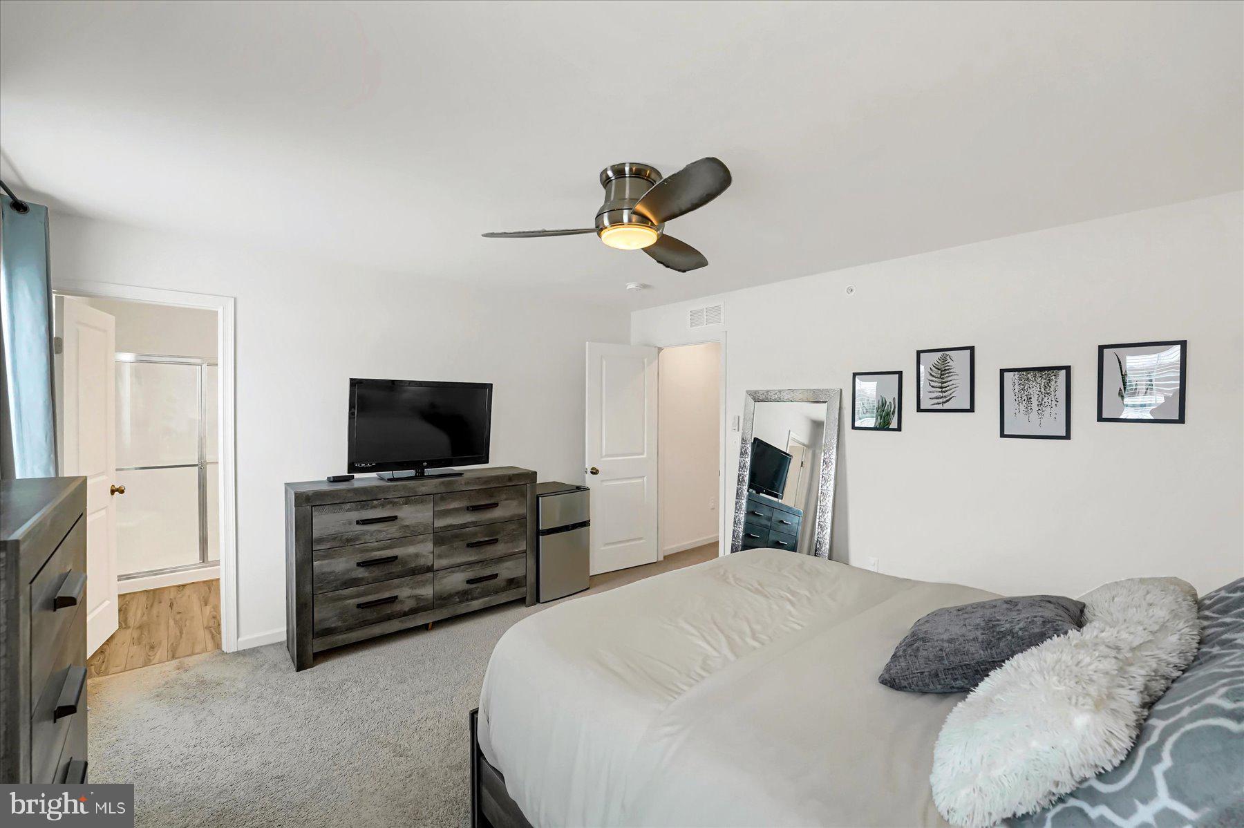 HARVEST MEADOWS - Residential