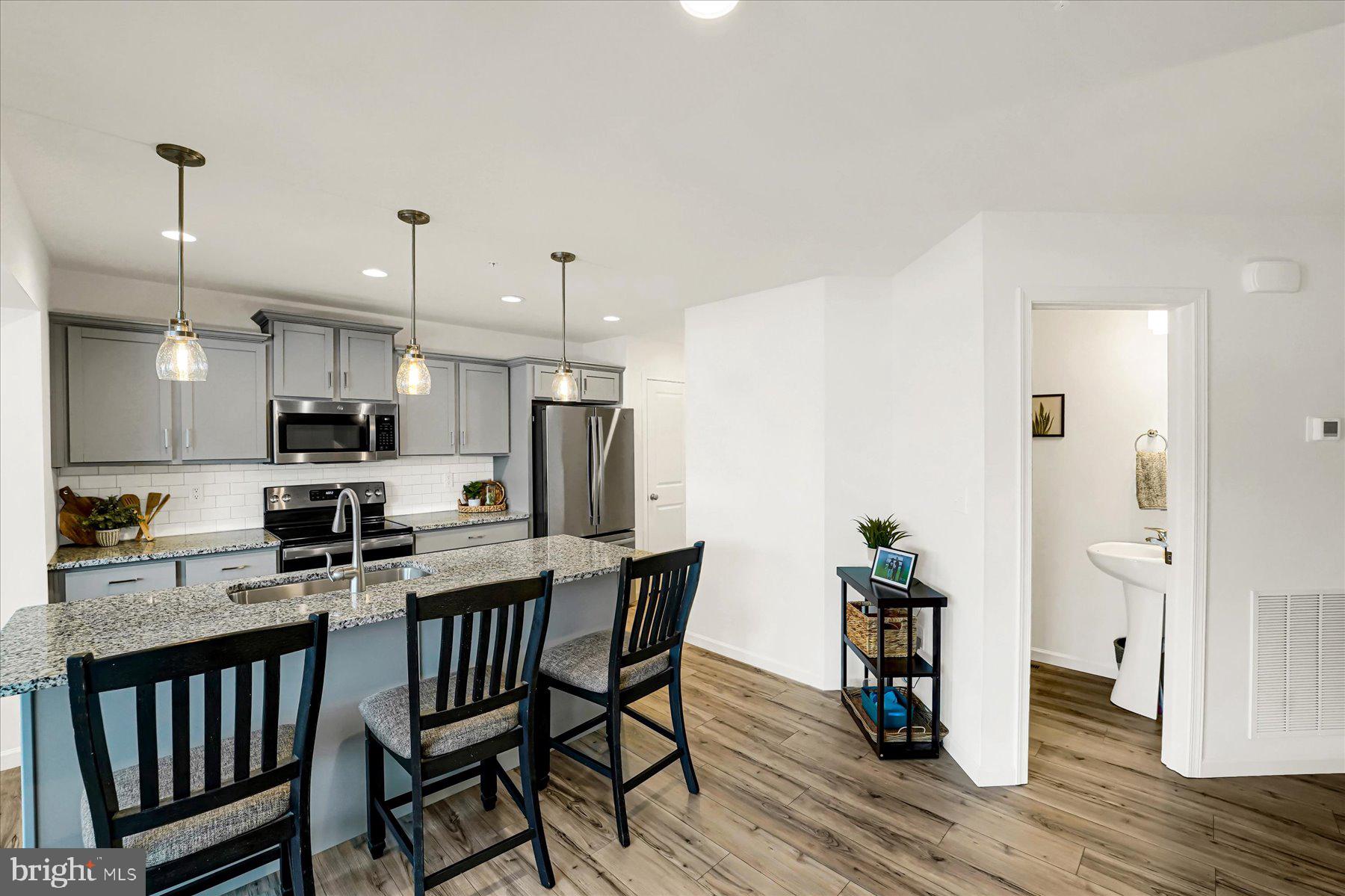 HARVEST MEADOWS - Residential