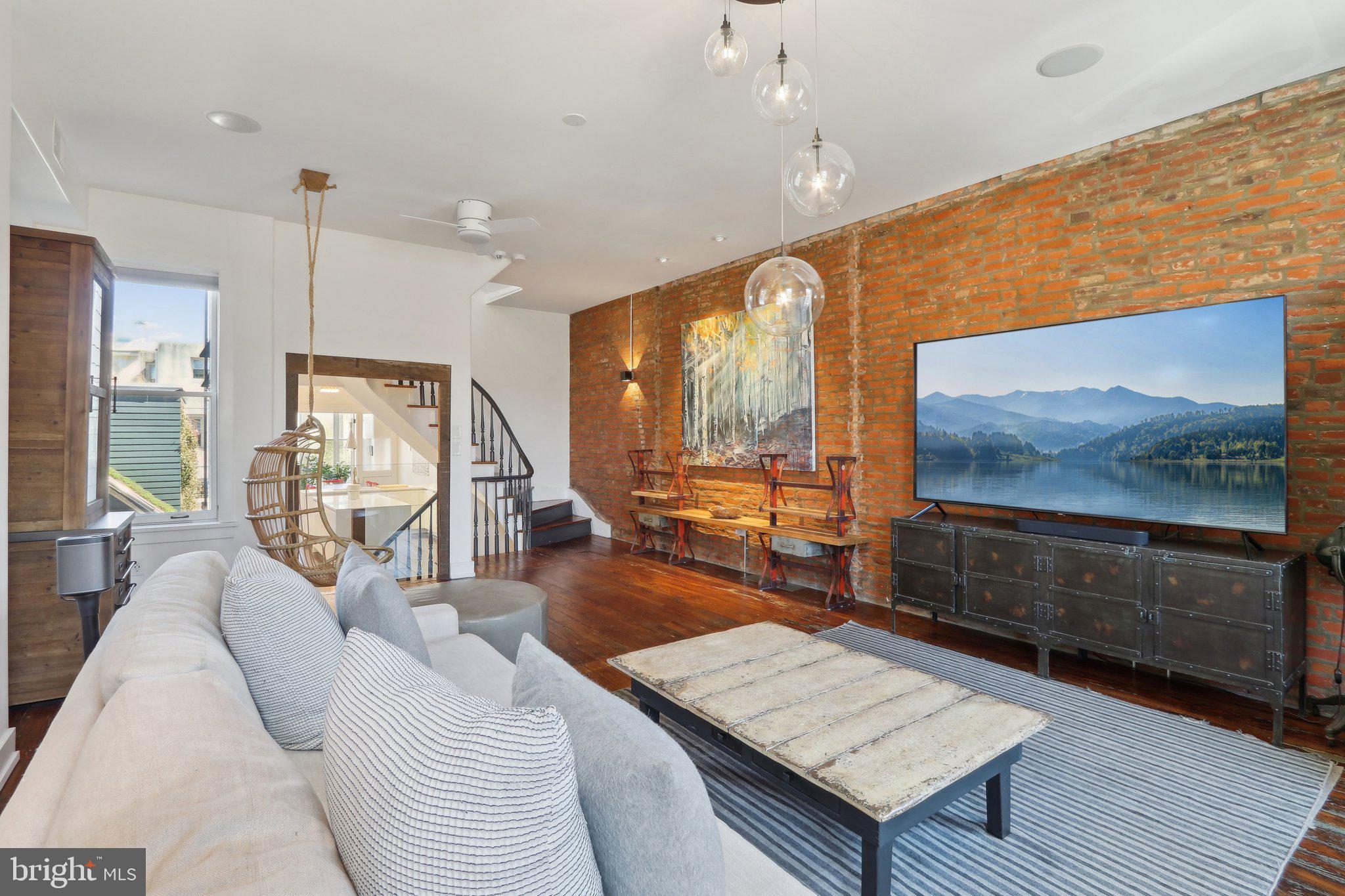 HAWTHORNE - Residential