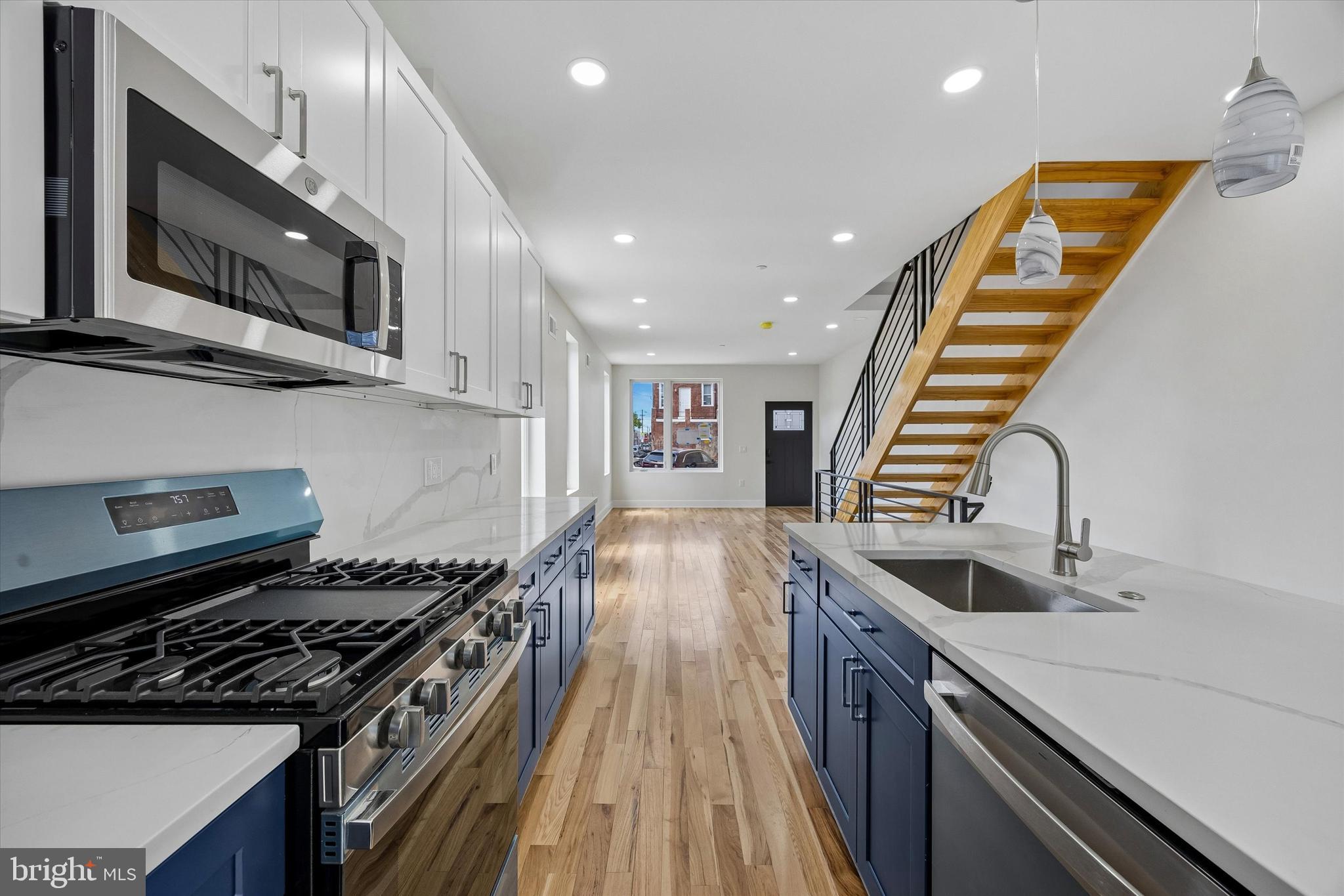 GRAYS FERRY - Residential
