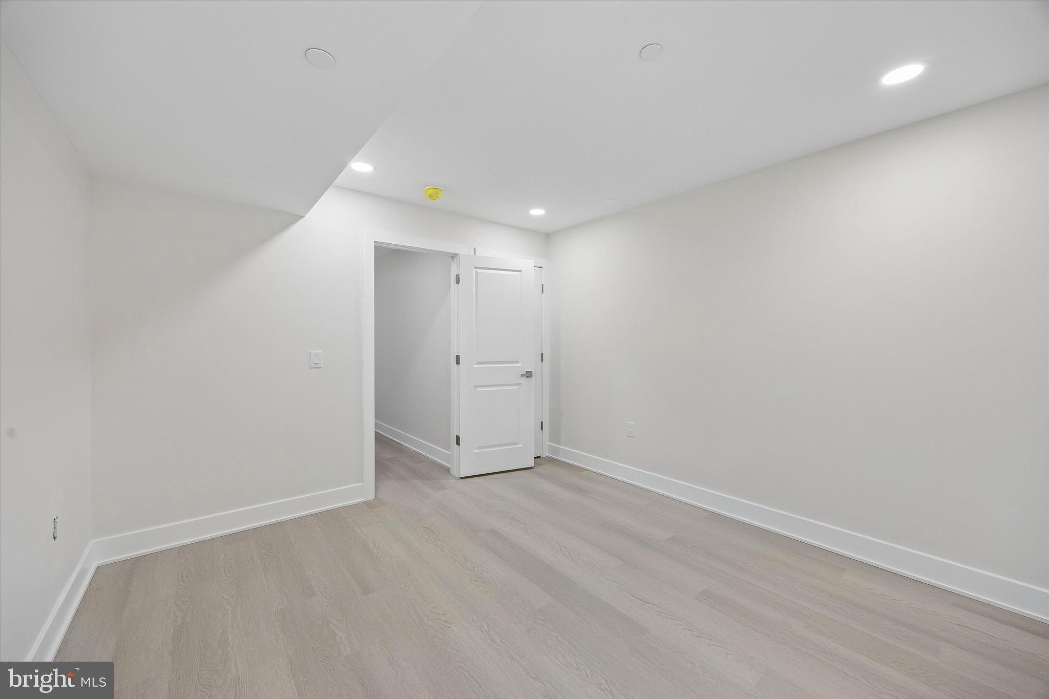 GRAYS FERRY - Residential