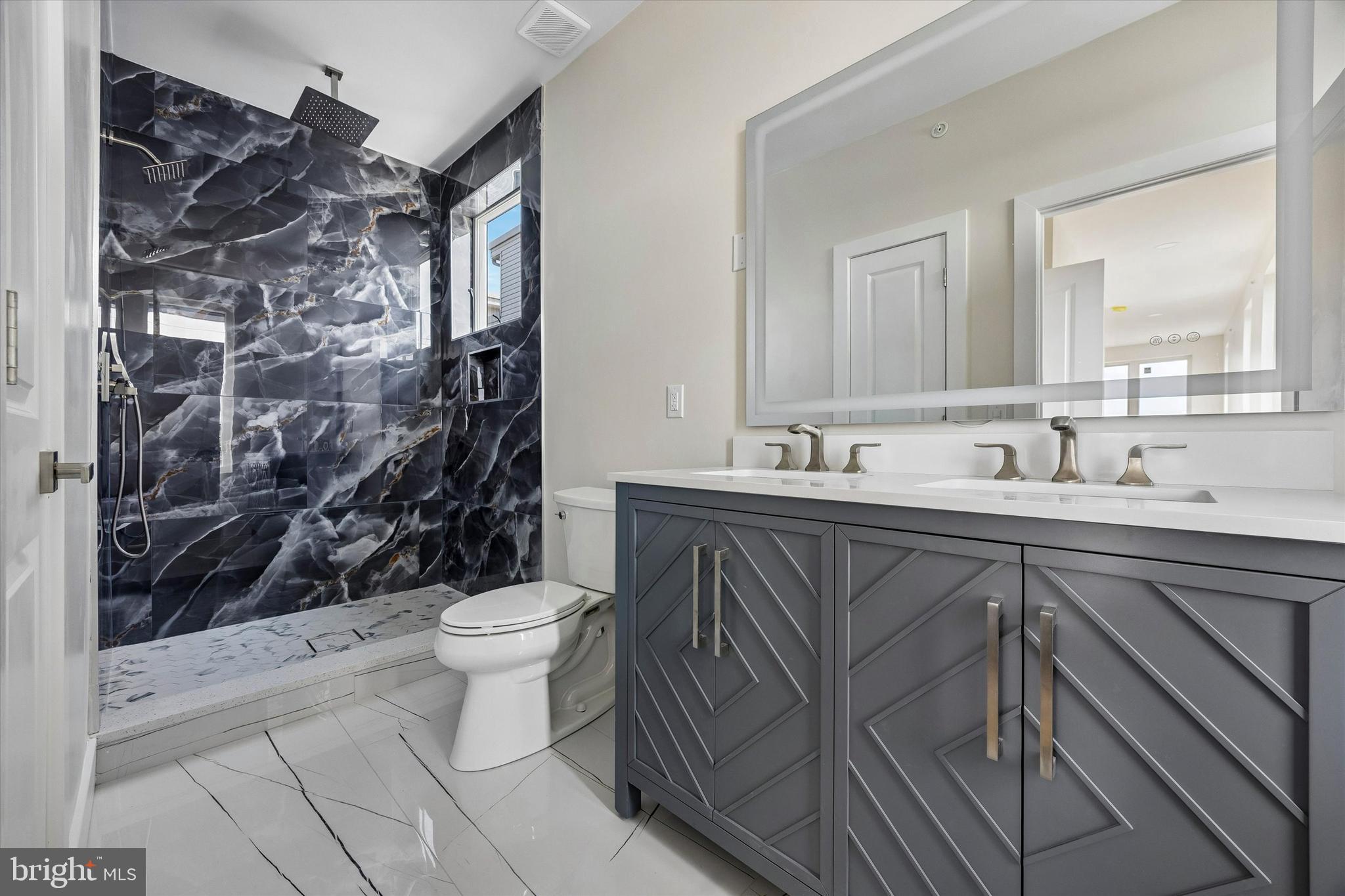 GRAYS FERRY - Residential