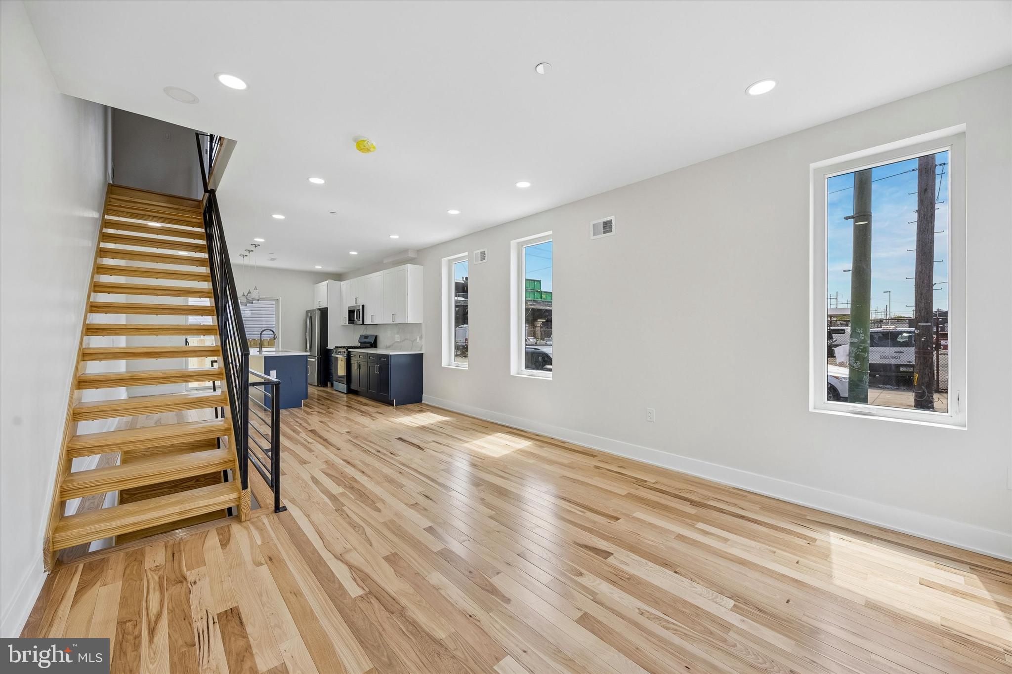 GRAYS FERRY - Residential