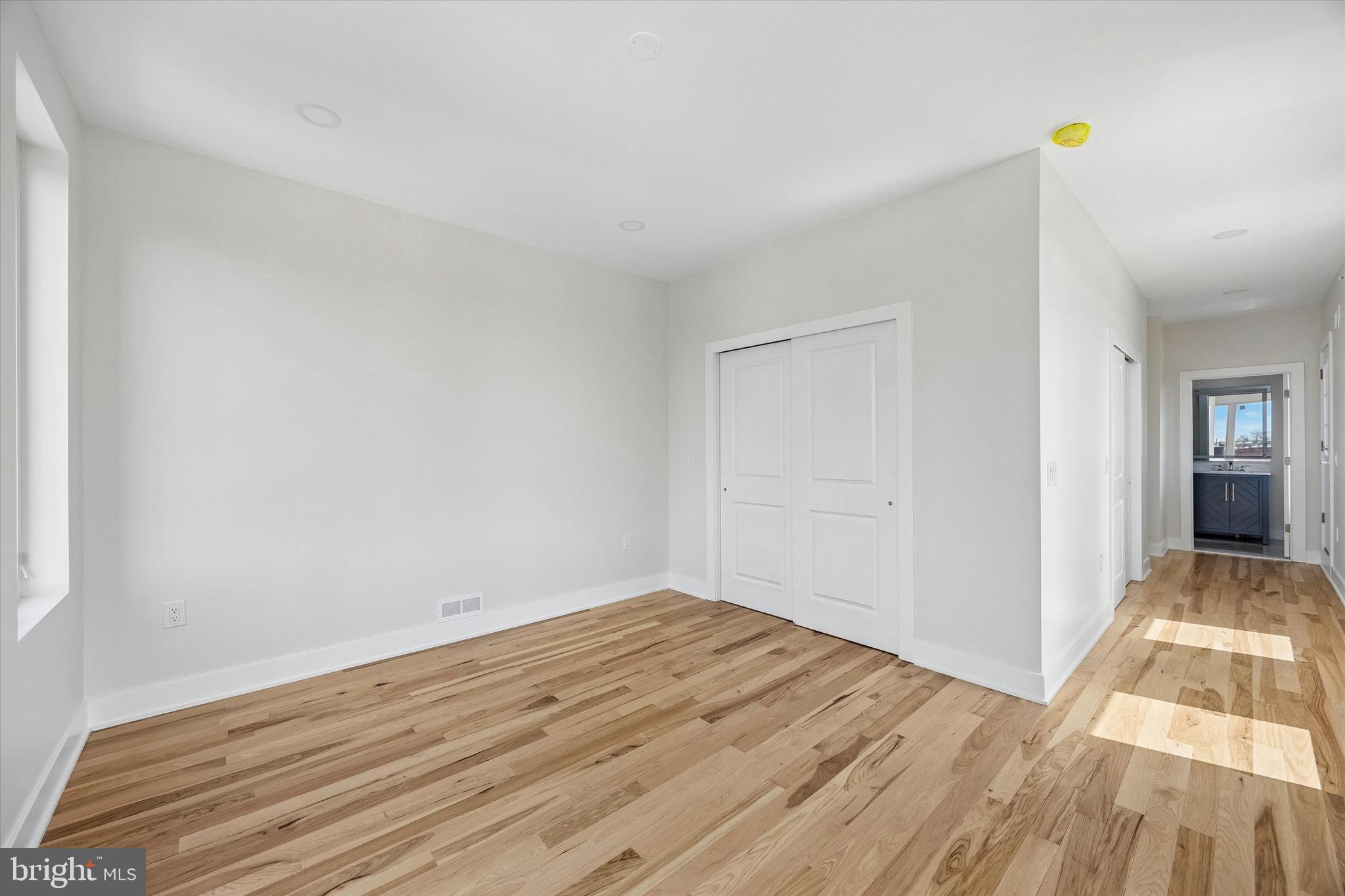 GRAYS FERRY - Residential