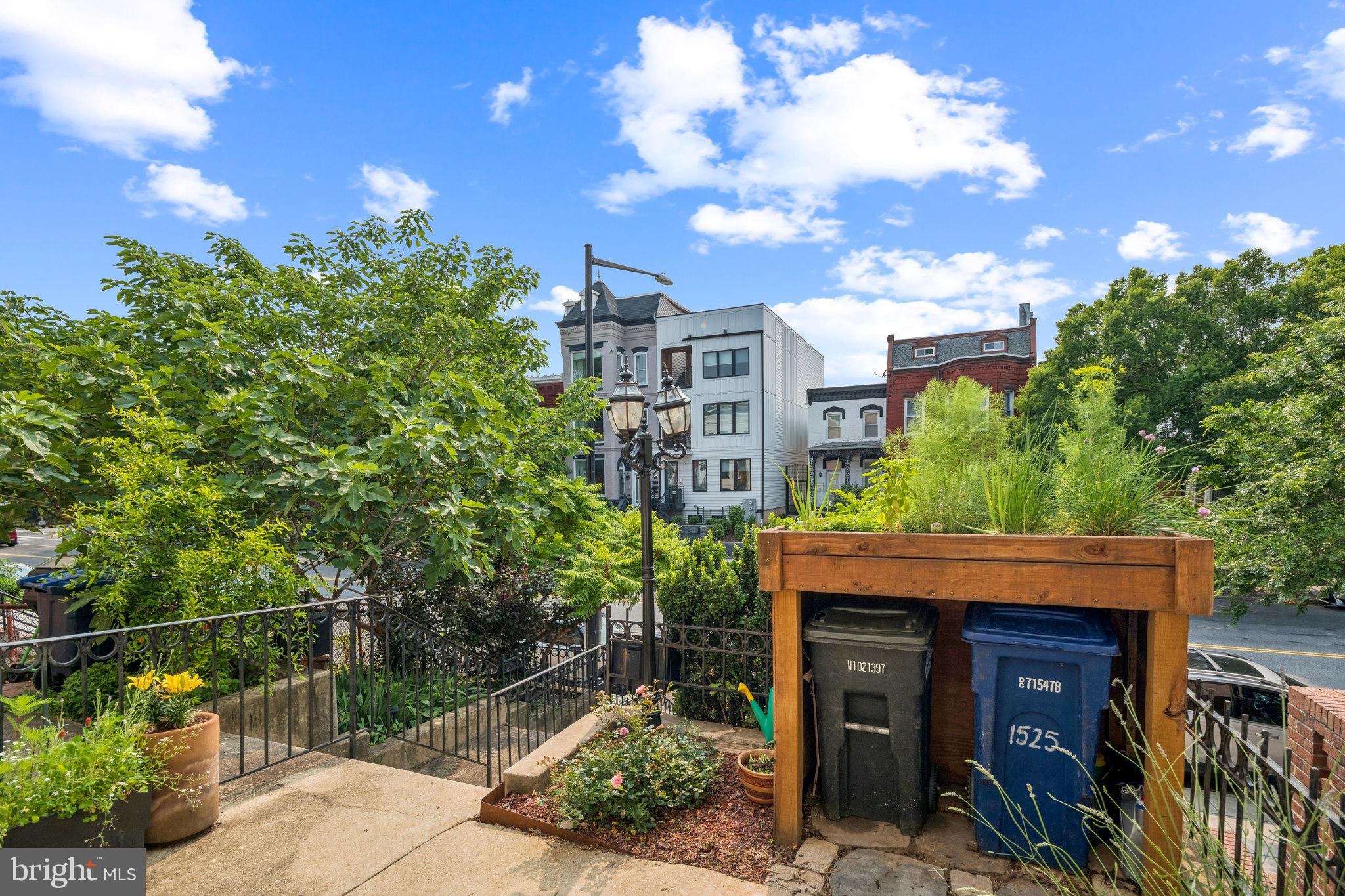 1525 6TH STREET NW