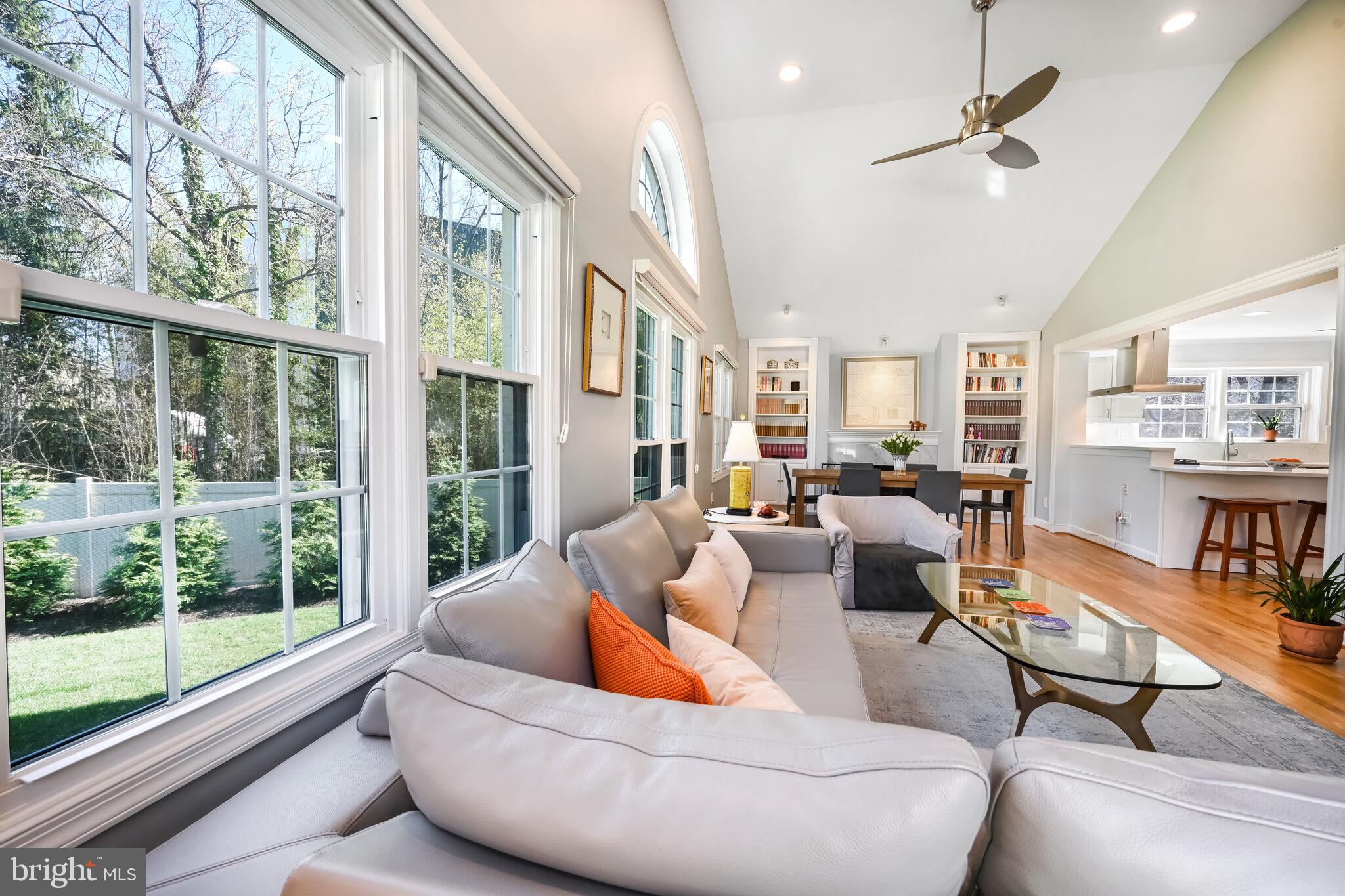 KENWOOD - Residential