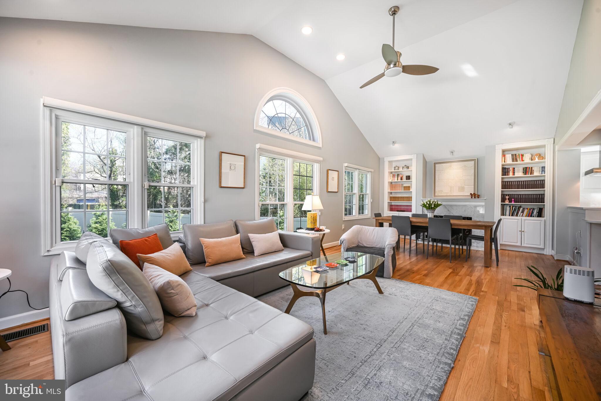 KENWOOD - Residential