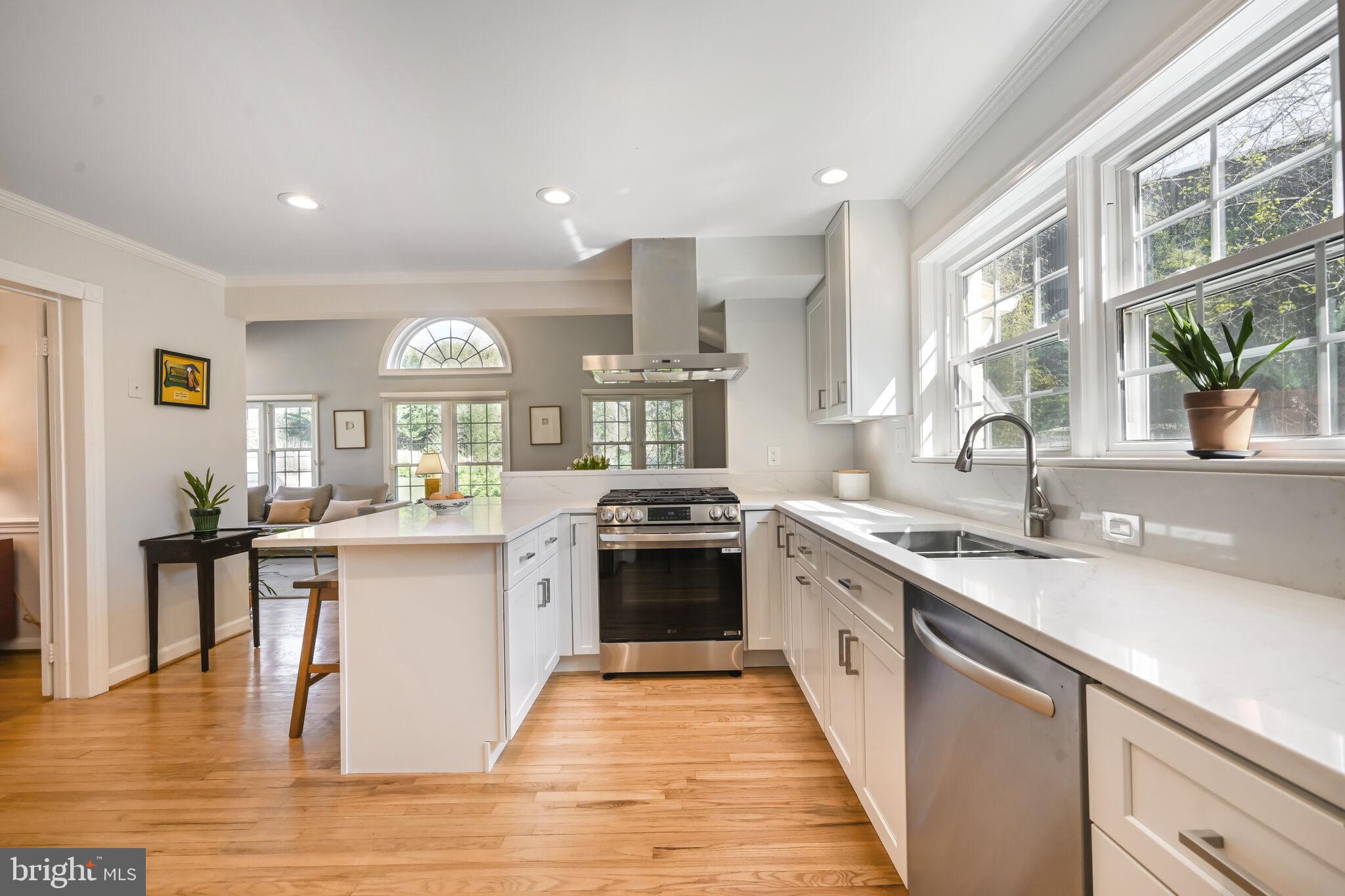 KENWOOD - Residential