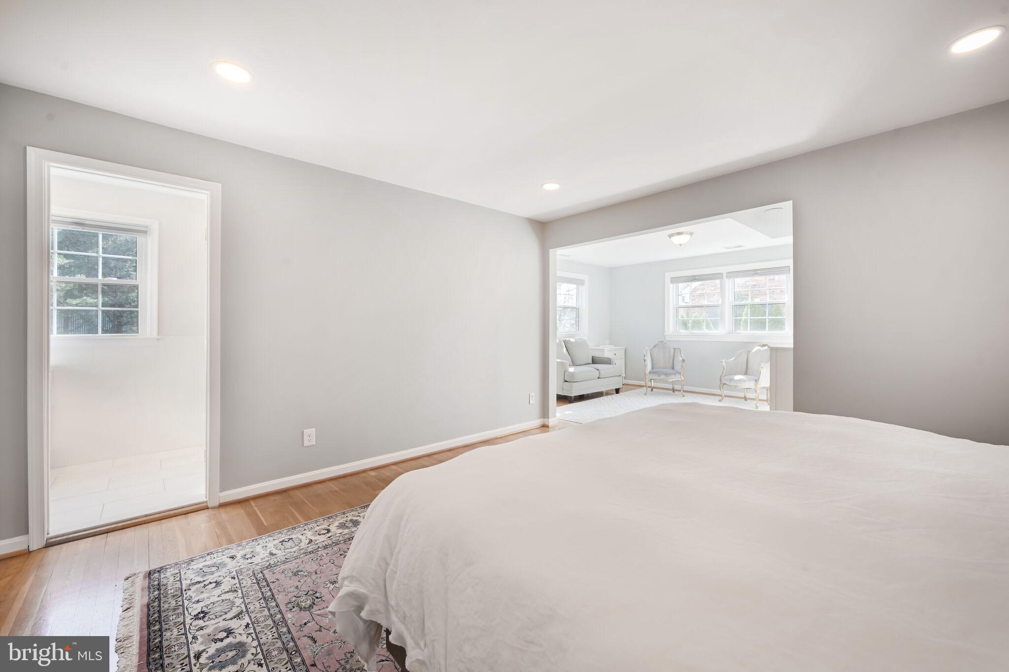 KENWOOD - Residential