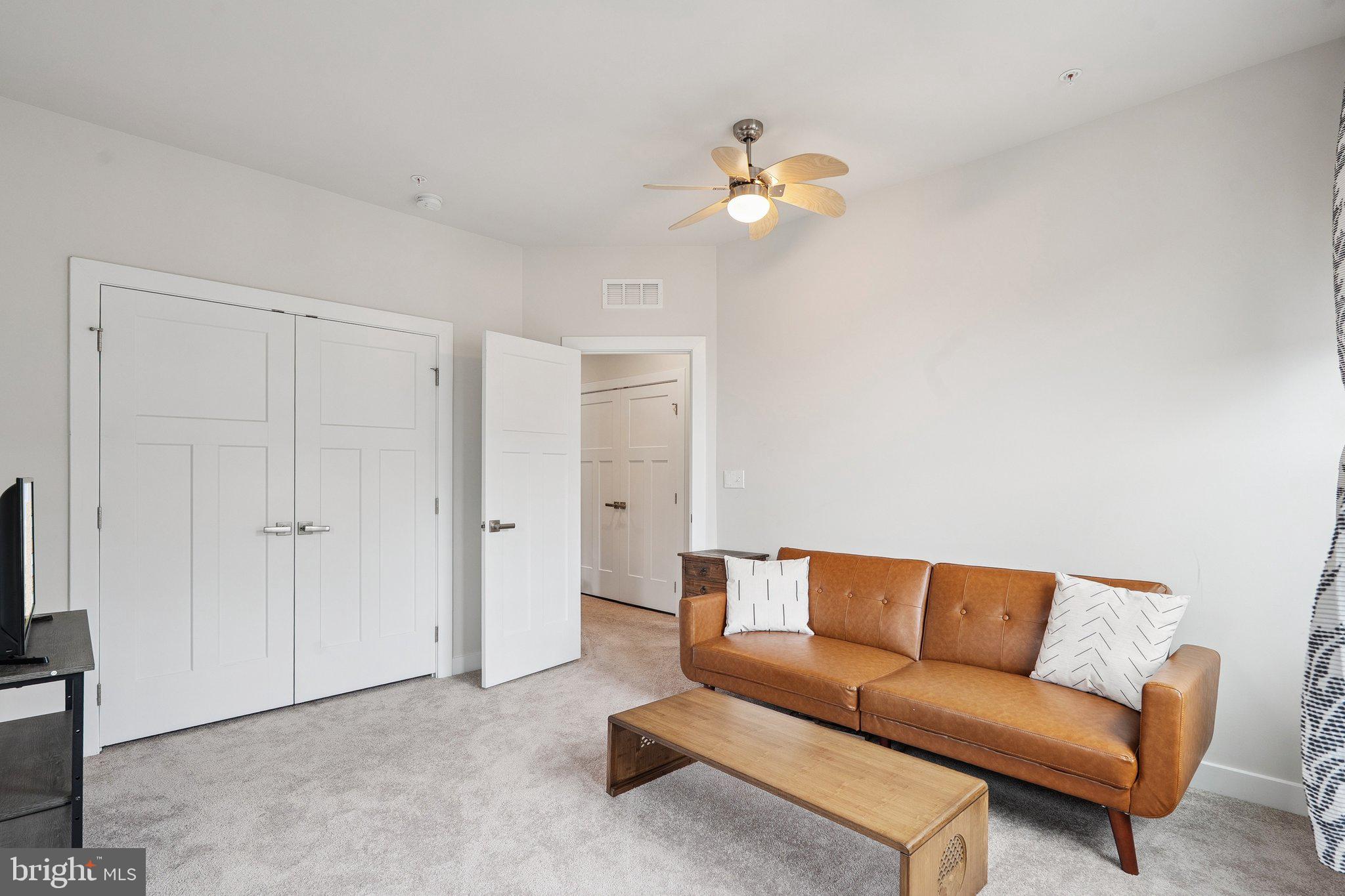 ARCOLA TOWN CENTER CONDO - Residential