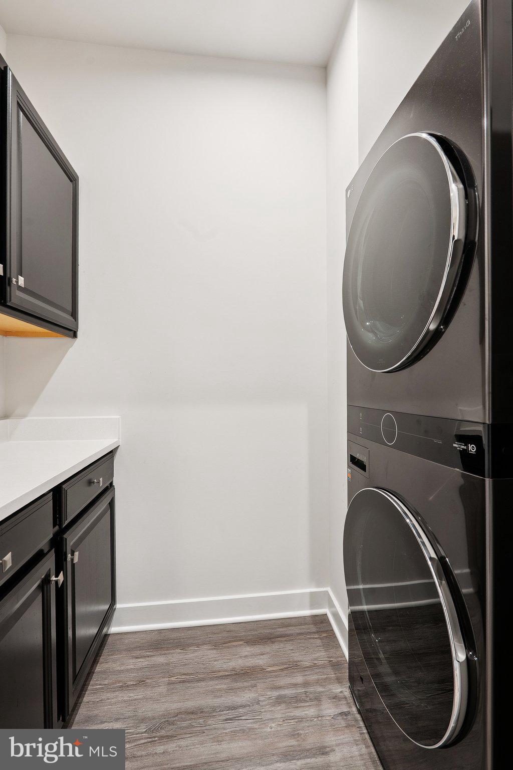 ARCOLA TOWN CENTER CONDO - Residential