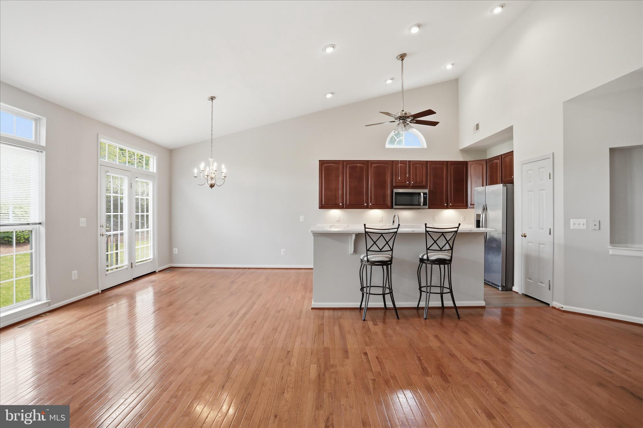 STEPHENS LANDING - Residential