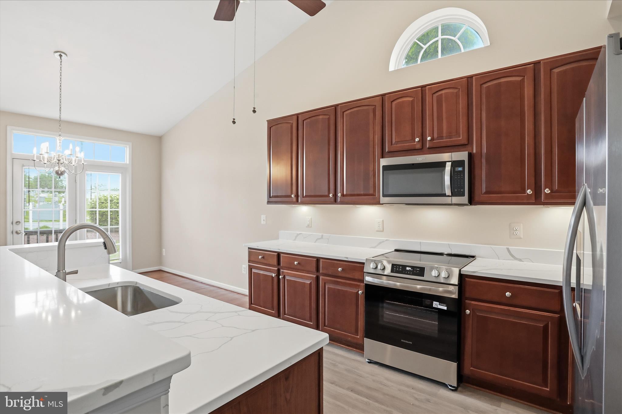 STEPHENS LANDING - Residential