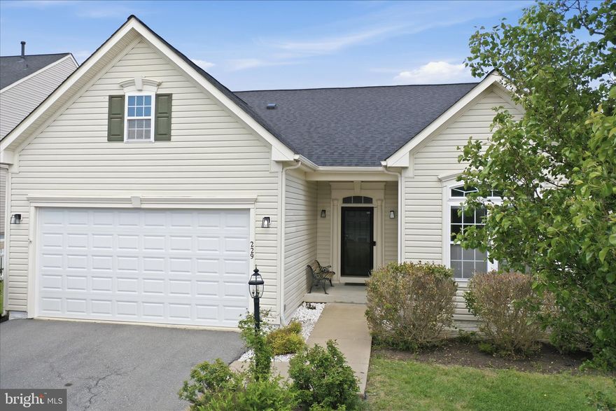 Come home to this beautifully maintained one-level retreat, ideally situated on a quiet cul-de-sac in the lush and peaceful community of Stephens Landing! Enjoy the ease of main-level living with thoughtful updates, including a newer roof and furnace for added comfort and peace of mind. Step inside to a bright, airy floor plan featuring vaulted ceilings and abundant natural light. You'll immediately notice the gleaming hardwood floors, recessed lighting throughout,  and fresh paint throughout both levels of the entire home! The spacious living area is anchored by a cozy gas fireplace, creating a warm focal point, while the adjoining dining area is perfect for everyday living and entertaining. The kitchen shines with brand-new quartz countertops and a stainless steel oven just installed this month, along with a newer stainless refrigerator and dishwasher. Enjoy ample cabinet space and an oversized quartz island with breakfast bar providing excellent prep space and causal dining options. The spacious primary suite is highlighted by elegant tray ceilings and a large private bath and walk-in closet. The finished walk-out basement adds exceptional versatility with space for a rec room, office, gym, or guest suite. The oversized utility area includes a bathroom rough-in and offers excellent potential to create even more living space for extended family, guests, or potential rental income. Parking is not a concern with the large driveway and two car garage.  Enjoy the community's private walking trails and the ease of a short walk to the convenience store. Conveniently located near I-66, I-81, Route 50, and Route 7, this home offers easy access to Northern Virginia and Washington, D.C., along with nearby shopping, dining, and outdoor recreation.

Don’t miss this move-in ready home with room to grow—schedule your showing today!