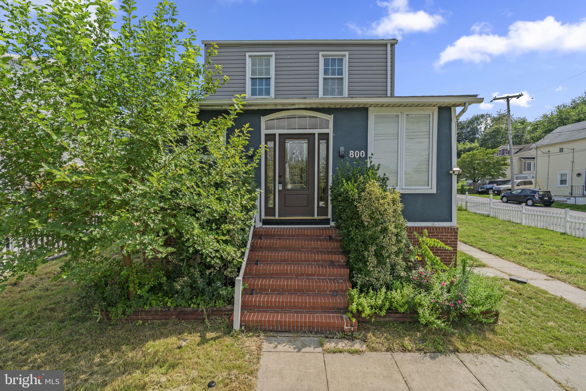 Filled with natural light and offering a flexible layout, this 4-bedroom home features three finished levels designed for comfortable everyday living. The heart of the home is the spacious kitchen, complete with granite countertops, glass-front cabinetry, a large center island, and stainless steel appliances—including a gas cooktop and wall oven—ideal for cooking and gathering.
Hardwood floors run throughout the main level, which also includes a convenient half bath, a main level bedroom, and separate living and dining areas. Upstairs, two well-sized bedrooms each have their own private ensuite bathrooms, providing comfort and privacy.
The finished lower level includes a fourth bedroom, a full bath, a laundry room, and additional space perfect for a media room, home gym, or guest area. Outside, enjoy a private patio and storage shed, offering space for outdoor relaxation and storage.
With its bright interior, functional layout, and desirable features, this home is ready to welcome its next owner.