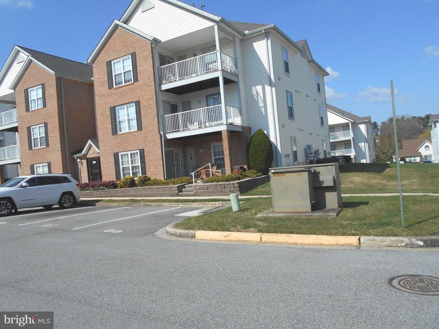 ***CONTRACT WITH KICK-OUT CLAUSE*** HOME SALE CONTINGENCY****POPULAR OVER 55 COMMUNITY IN SOUTH CARROLL** APPROX. 1 MILE TO LIBERTY LAKE**VERY CONVENIENT TO ELDERSBURG BUSINESS DISTRICT**SHOPPING --  RESTAURANTS-- MEDICAL OFFICES**2ND FLOOR UNIT**ELEVATOR RIGHT AT UNIT**UNIT IN GOOD CONDITION** EXCEPT CARPET NEEDS ATTENTION** REFLECTING IN PRICE**PET FRIENDLY WITH RESTRICTIONS***SEE IT NOW