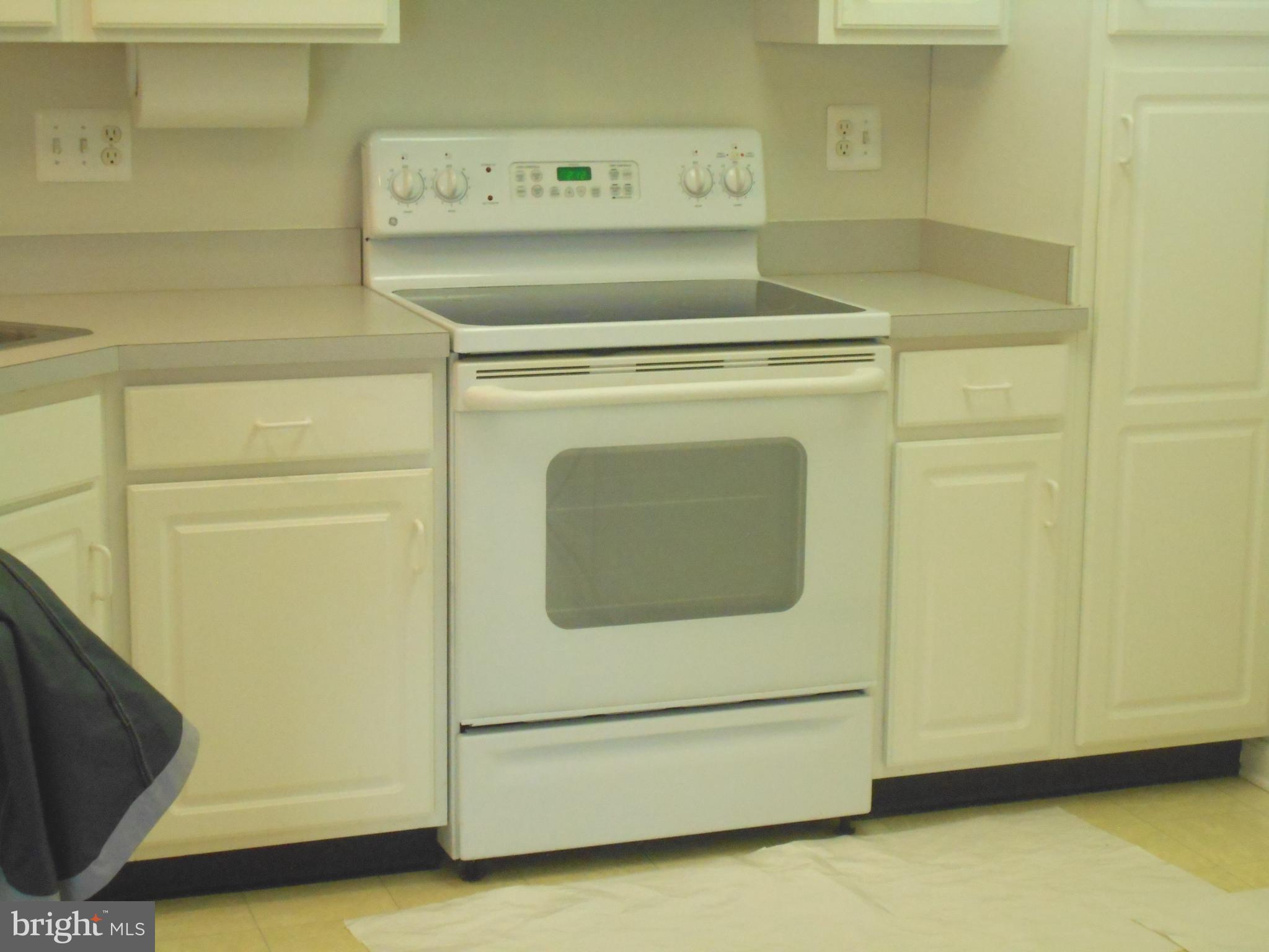 WINIFRED MANOR - Residential