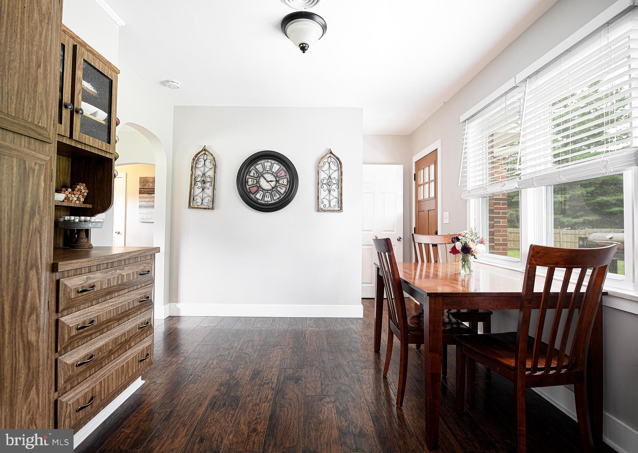 BURKLEY MANOR - Residential